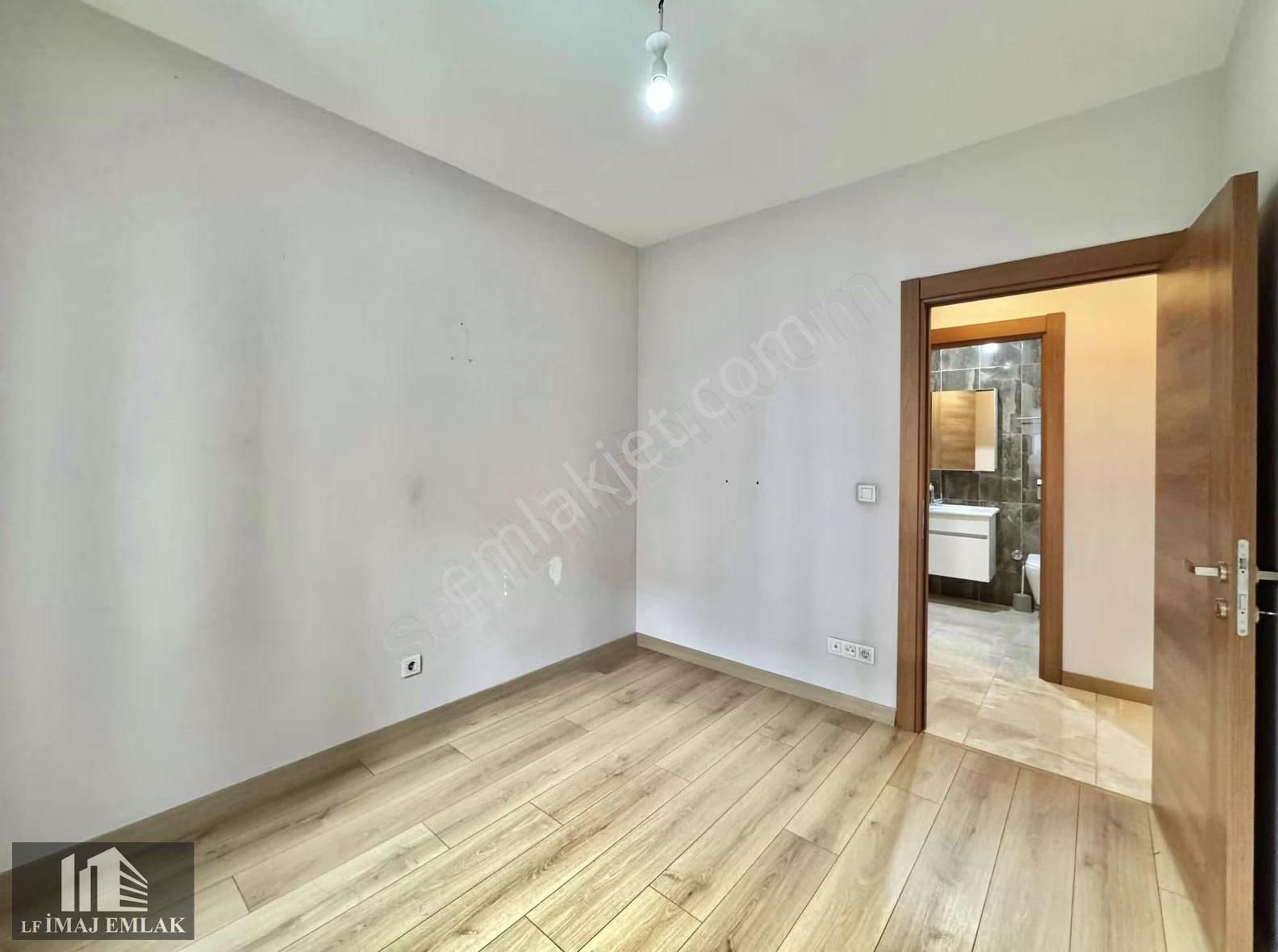 Suadiye'de Bağdat Cad Yakın Boş Balkonlu 95 M2 Net 3+1 - Görsel 27