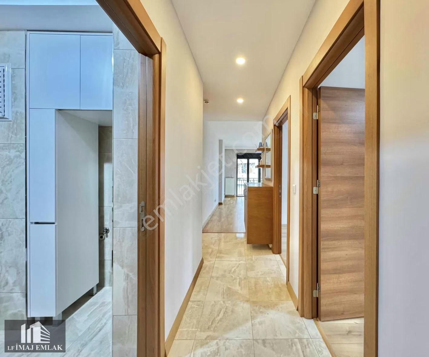 Suadiye'de Bağdat Cad Yakın Boş Balkonlu 95 M2 Net 3+1 - Görsel 22