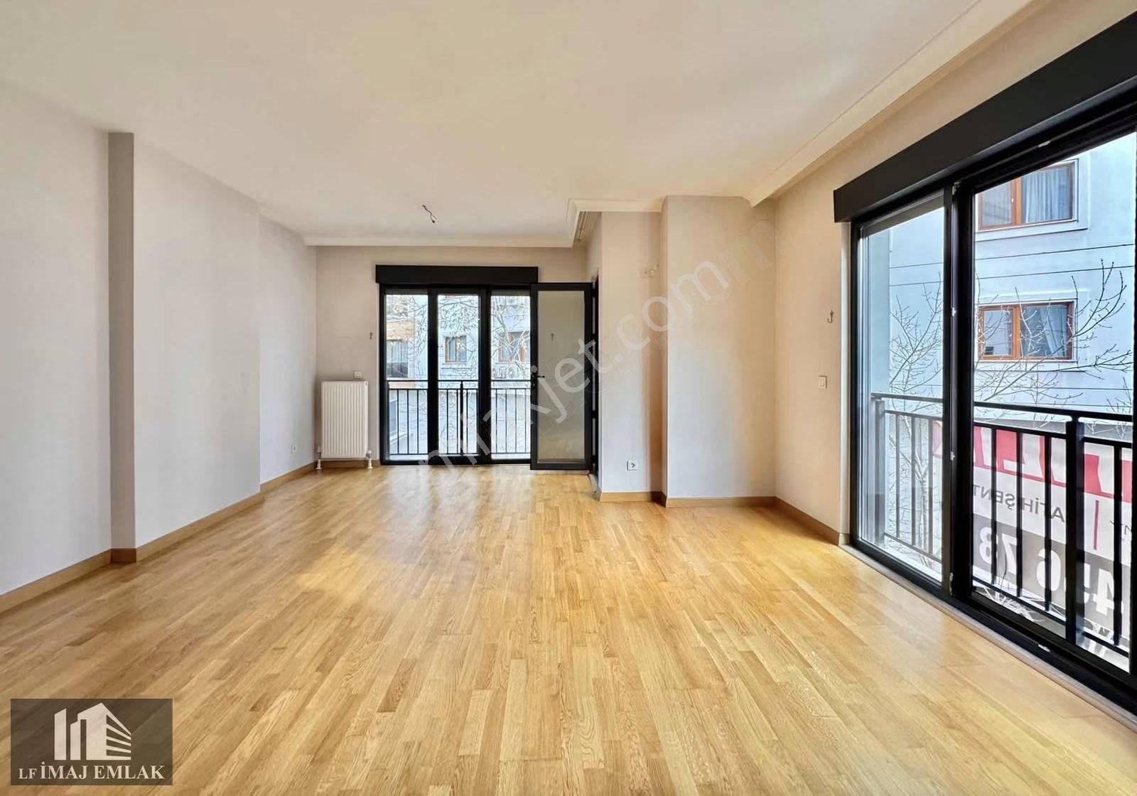 Suadiye'de Bağdat Cad Yakın Boş Balkonlu 95 M2 Net 3+1 - Görsel 10