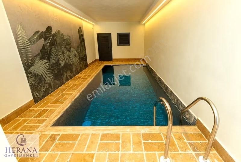 Denize Nazır Fourleks Geniş Ferah Şık Ve Lüks Satılık Villa - Görsel 29