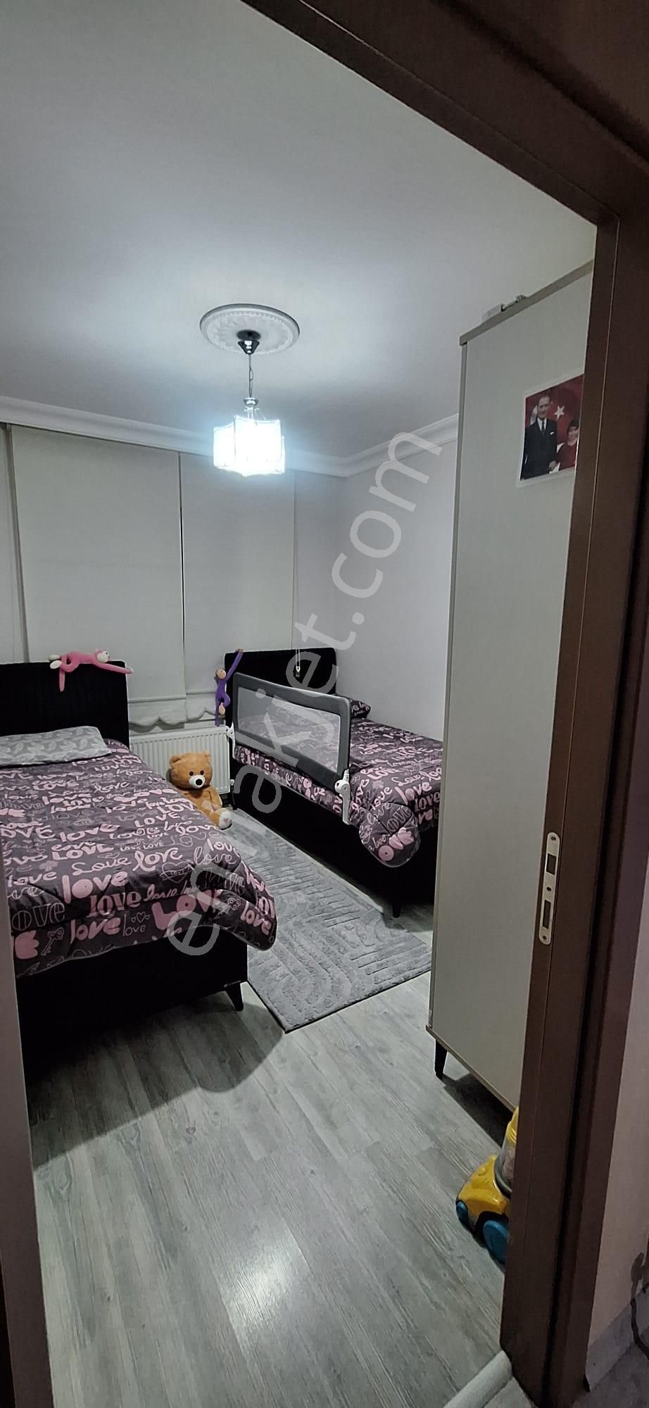 Şirintepe'de Asansörlü Giyinme Odalı Full Yapılı 3,5+1 2.katta Satılık Daire !! - Görsel 10