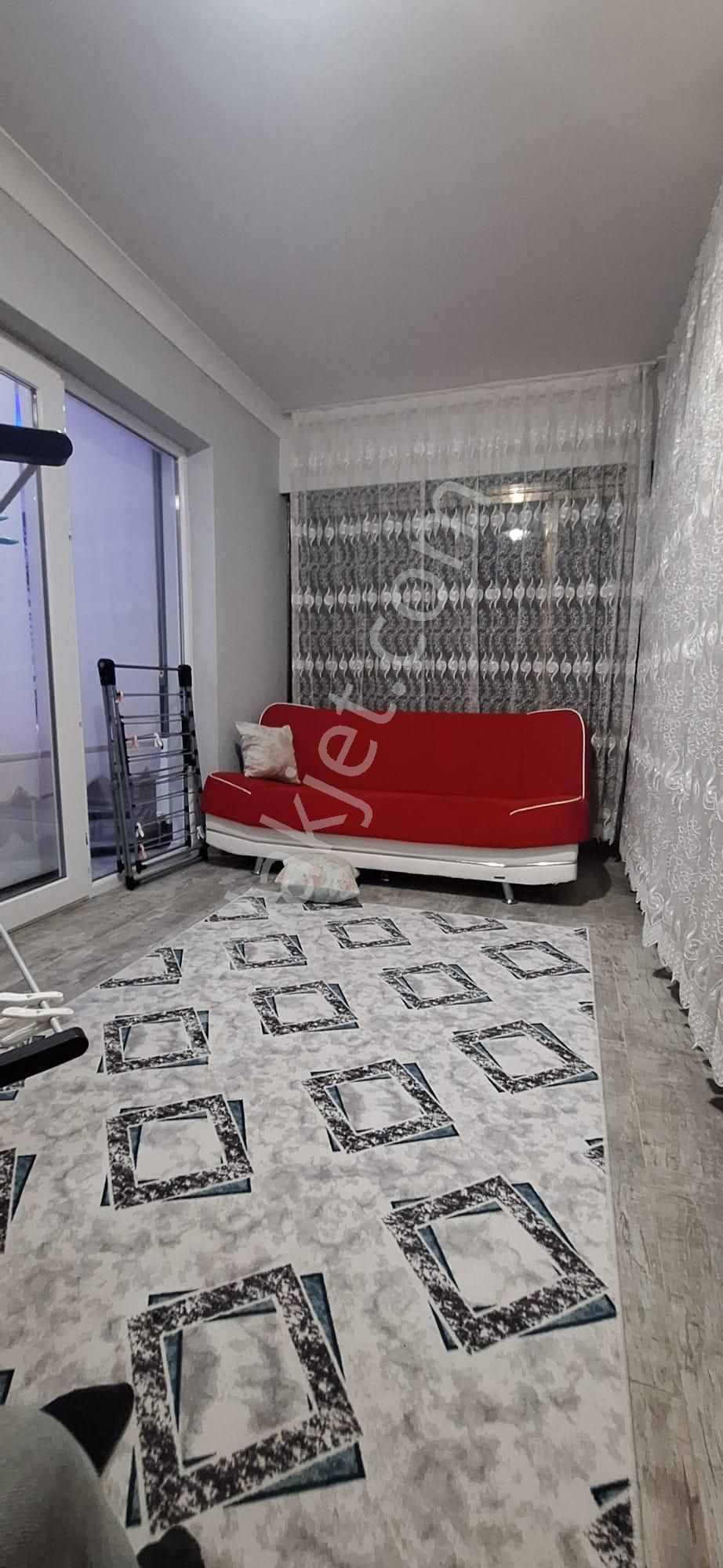 Şirintepe'de Asansörlü Giyinme Odalı Full Yapılı 3,5+1 2.katta Satılık Daire !! - Görsel 7