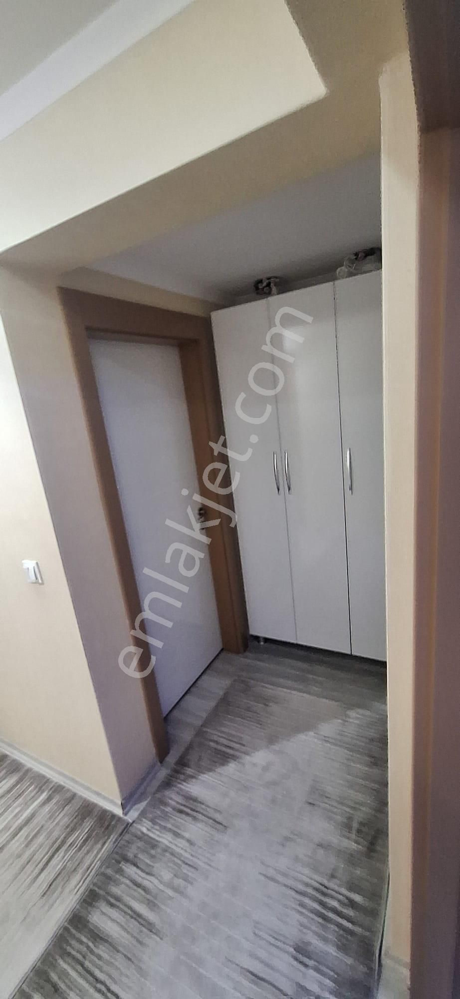 Şirintepe'de Asansörlü Giyinme Odalı Full Yapılı 3,5+1 2.katta Satılık Daire !! - Görsel 32