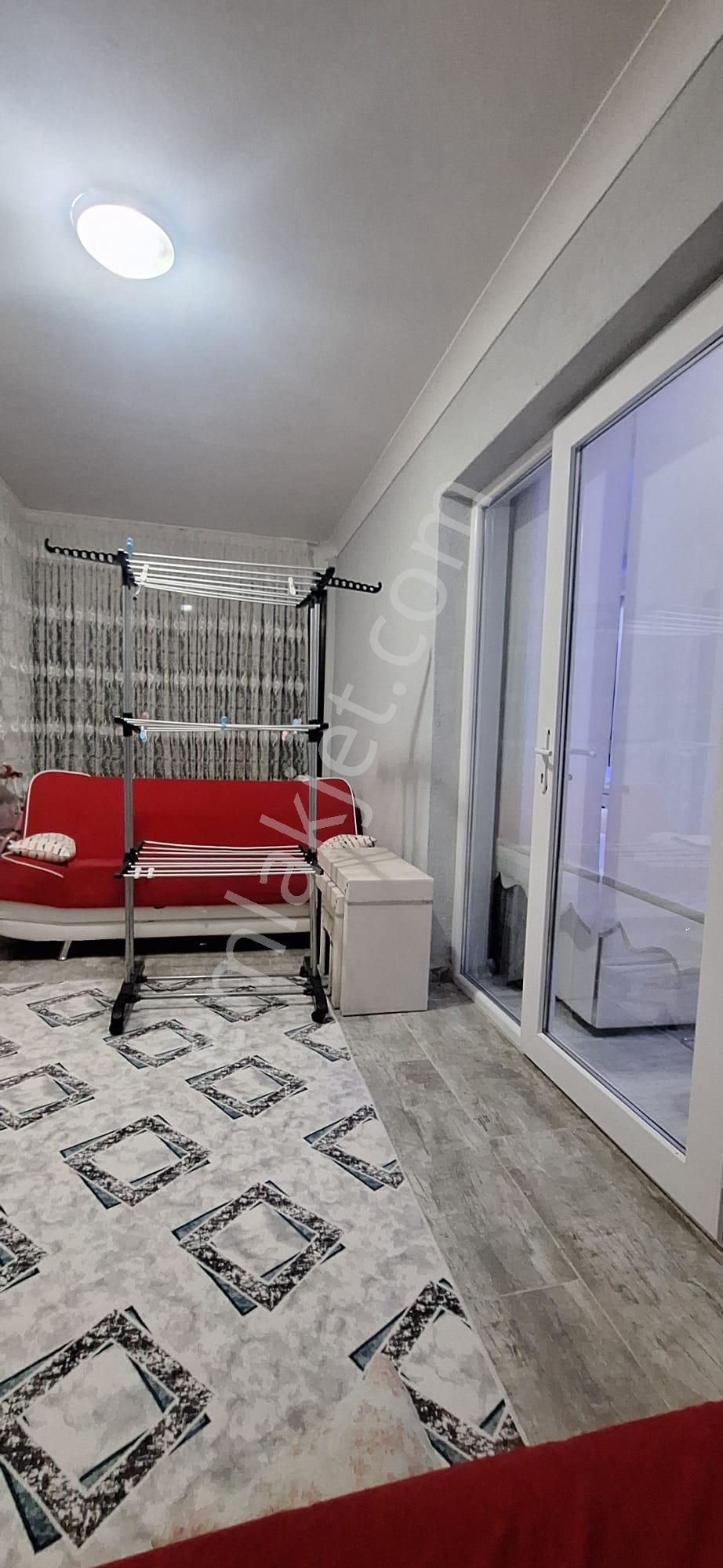 Şirintepe'de Asansörlü Giyinme Odalı Full Yapılı 3,5+1 2.katta Satılık Daire !! - Görsel 6