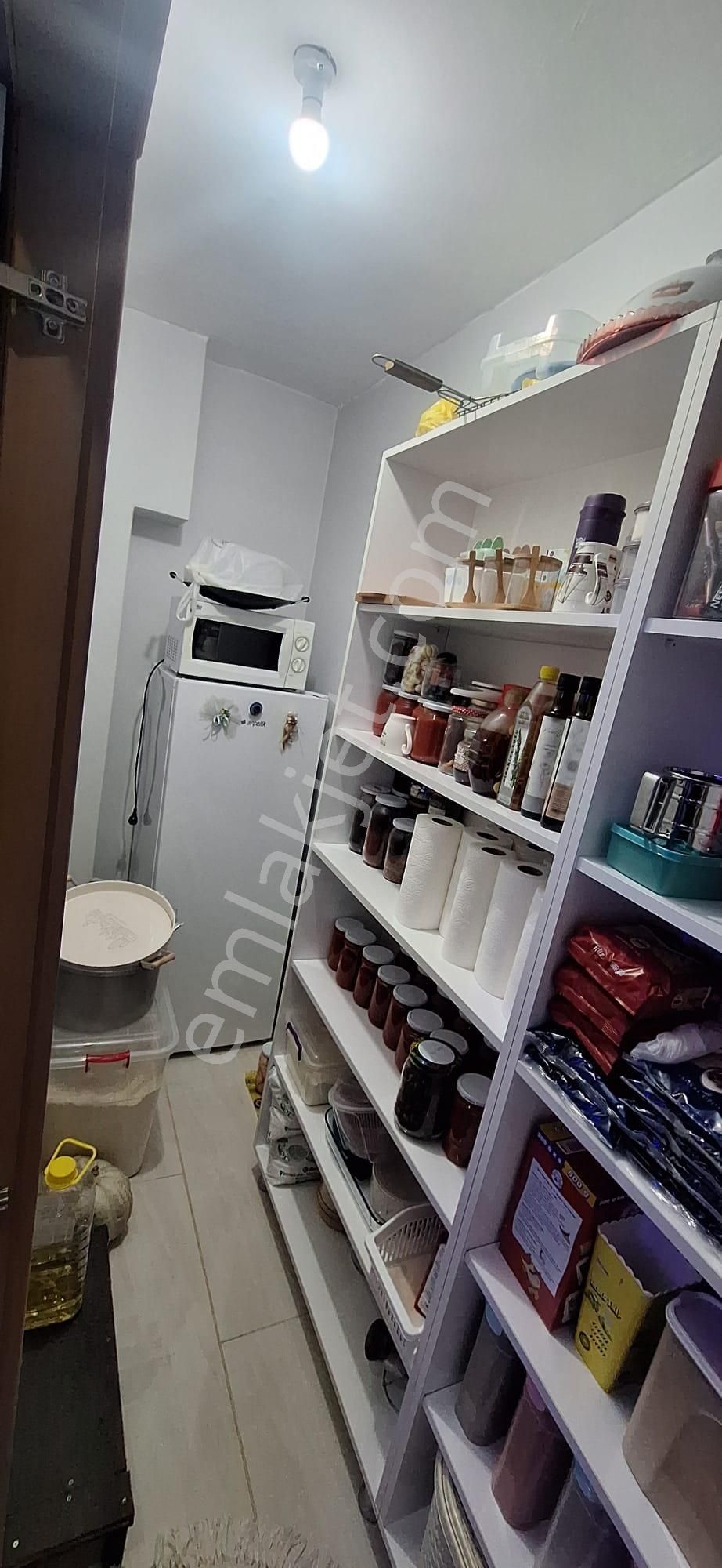 Şirintepe'de Asansörlü Giyinme Odalı Full Yapılı 3,5+1 2.katta Satılık Daire !! - Görsel 26