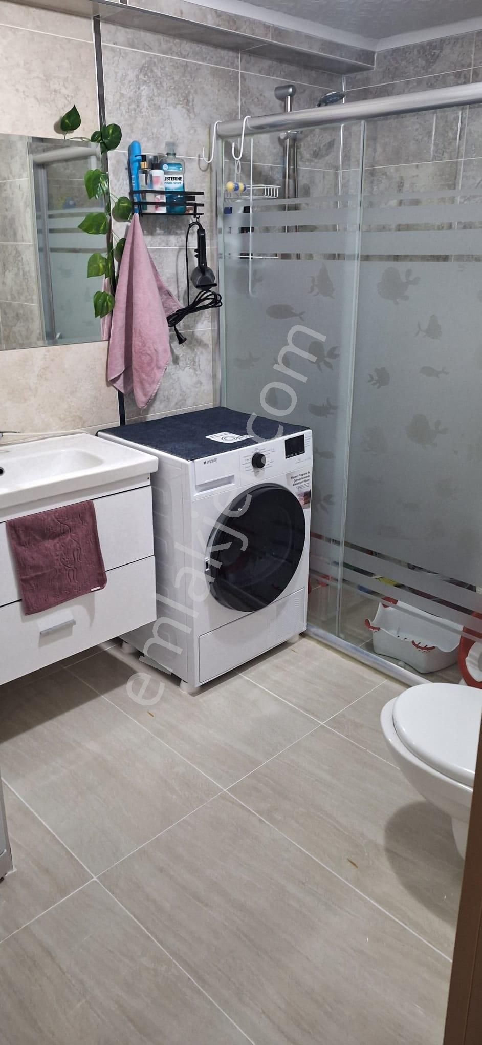 Şirintepe'de Asansörlü Giyinme Odalı Full Yapılı 3,5+1 2.katta Satılık Daire !! - Görsel 22