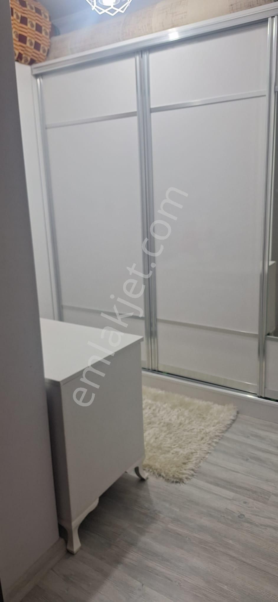 Şirintepe'de Asansörlü Giyinme Odalı Full Yapılı 3,5+1 2.katta Satılık Daire !! - Görsel 33