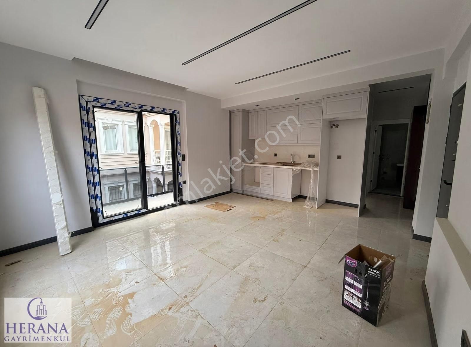 Sahile 100m Mesafede Ara Kat 1+1 Daire - Görsel 7