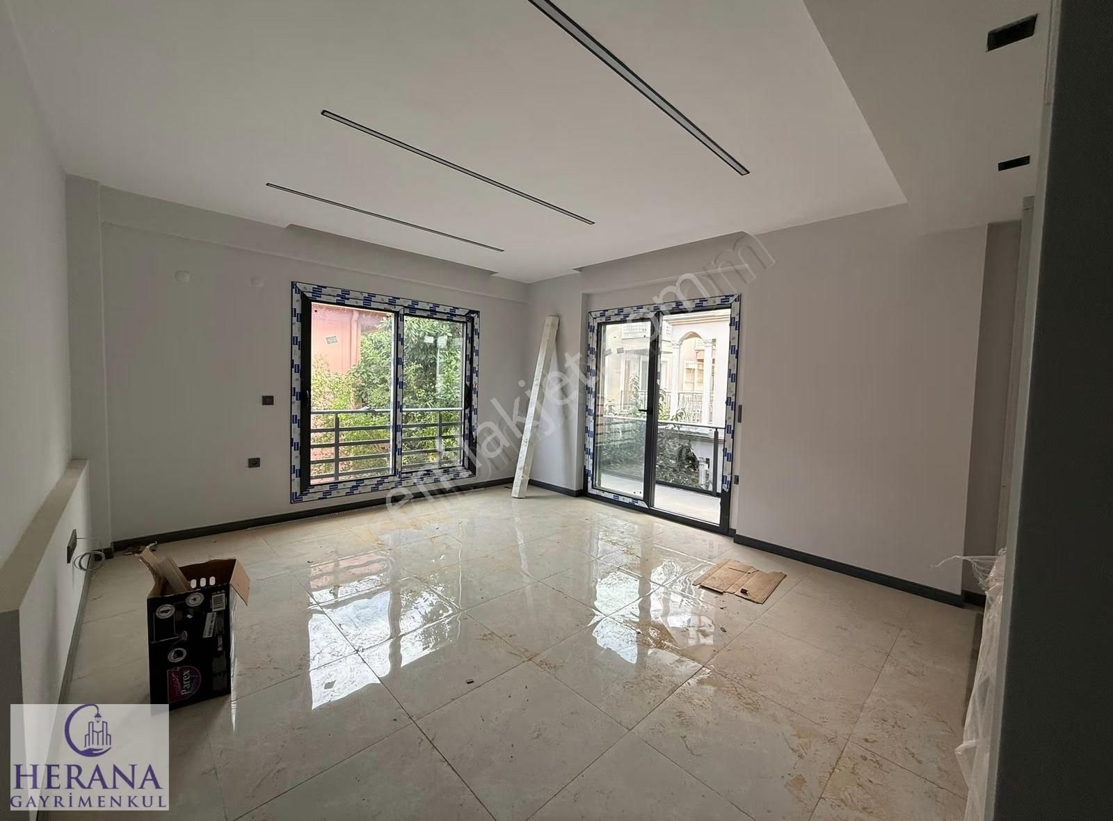 Sahile 100m Mesafede Ara Kat 1+1 Daire - Görsel 3