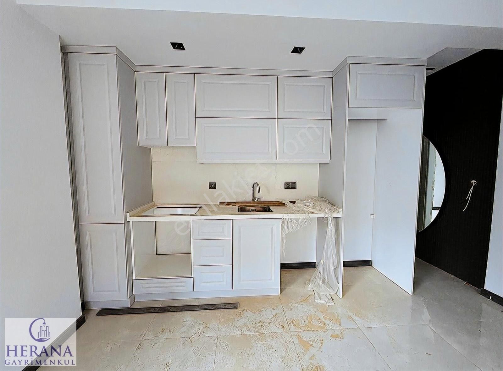 Sahile 100m Mesafede Ara Kat 1+1 Daire