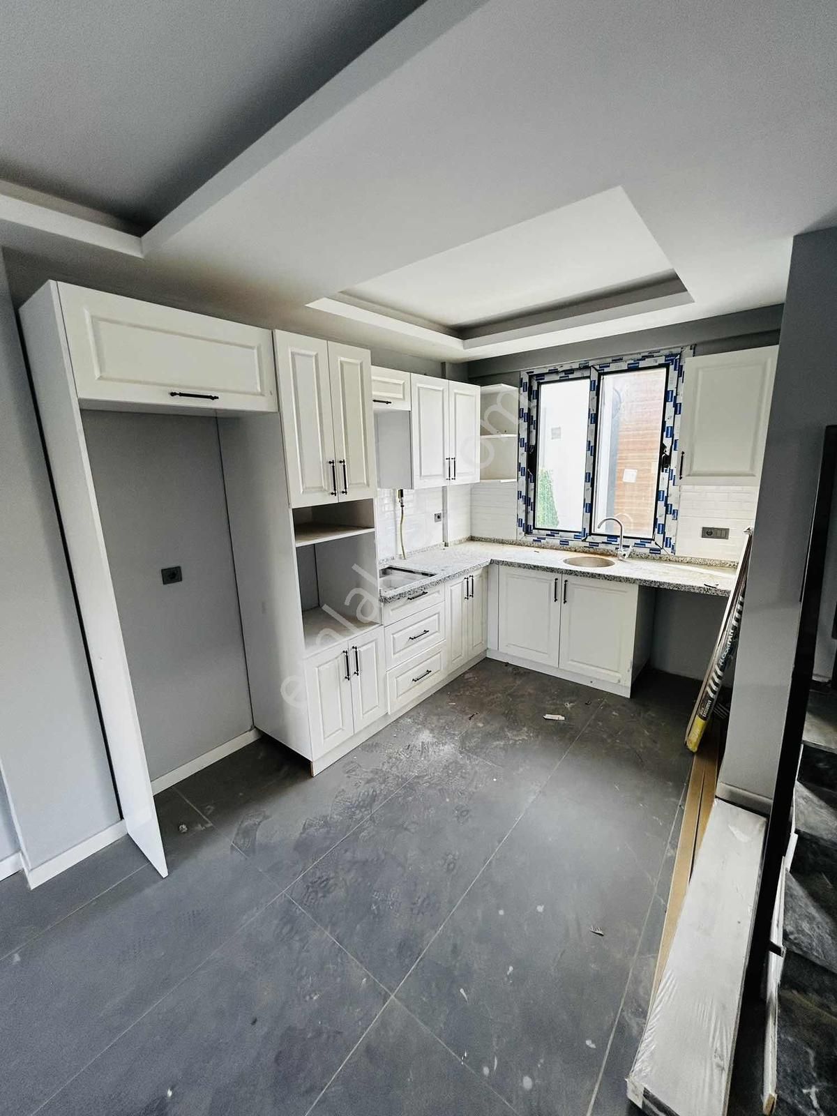 Şehrin Gürültüsünden Uzak Doğa Manzaralı Modern 3+1villa - Görsel 32