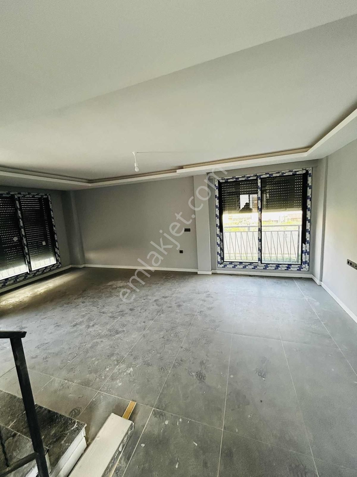 Şehrin Gürültüsünden Uzak Doğa Manzaralı Modern 3+1villa - Görsel 30