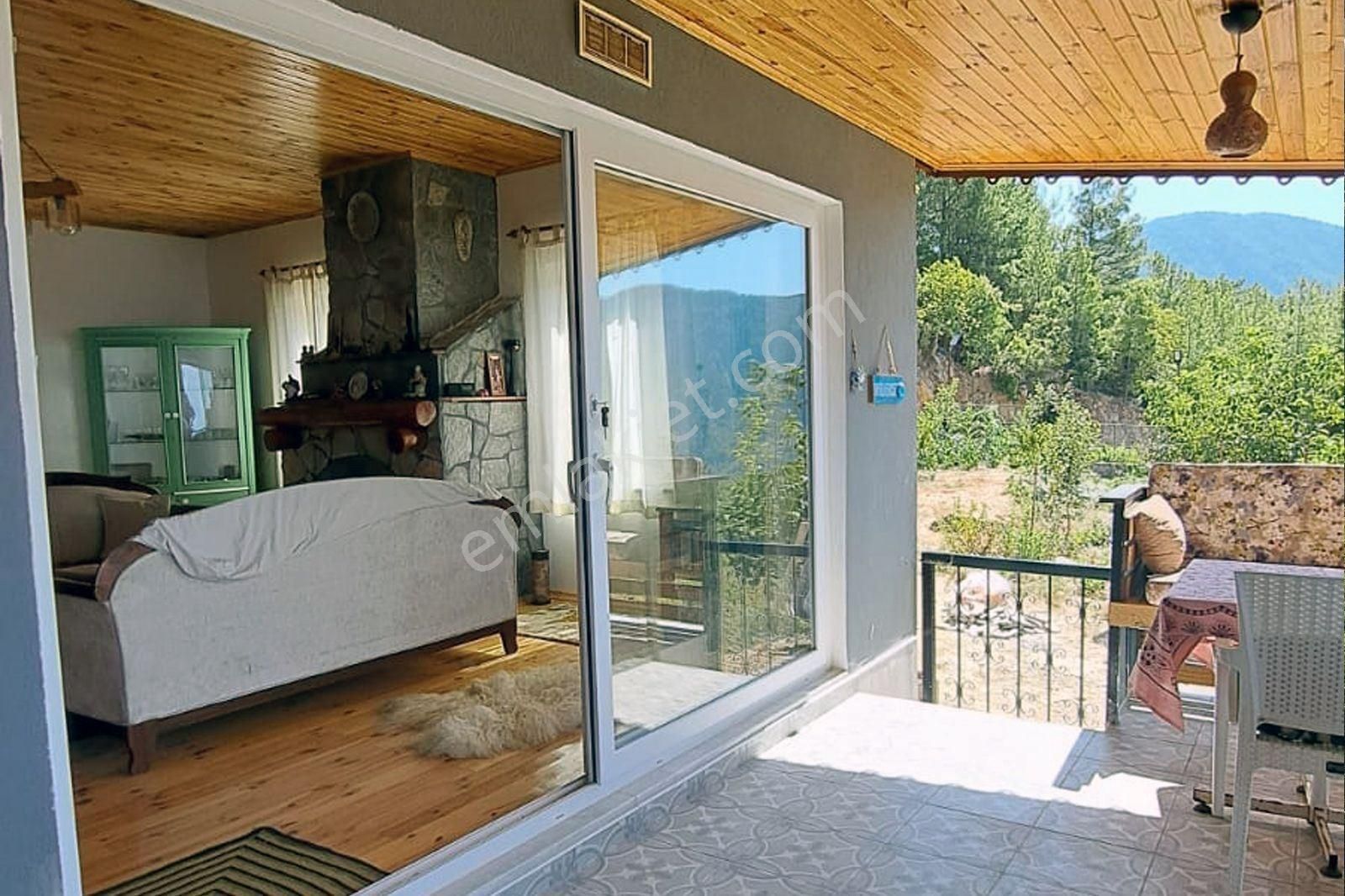 Alanya Bademağacı’nda Full Deniz Ve Kale Manzaralı Ev Ve Bahçe - Görsel 9