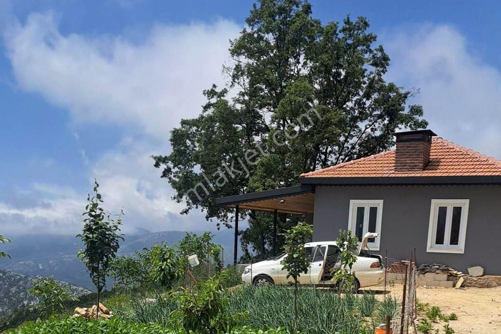 Alanya Bademağacı’nda Full Deniz Ve Kale Manzaralı Ev Ve Bahçe - Görsel 2