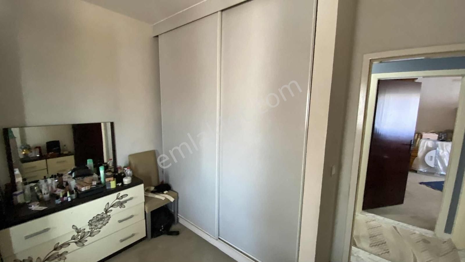 Mimaroba Emlak Bankası Konutları 5.kısımda Satılık 3+1 Daire - Görsel 18