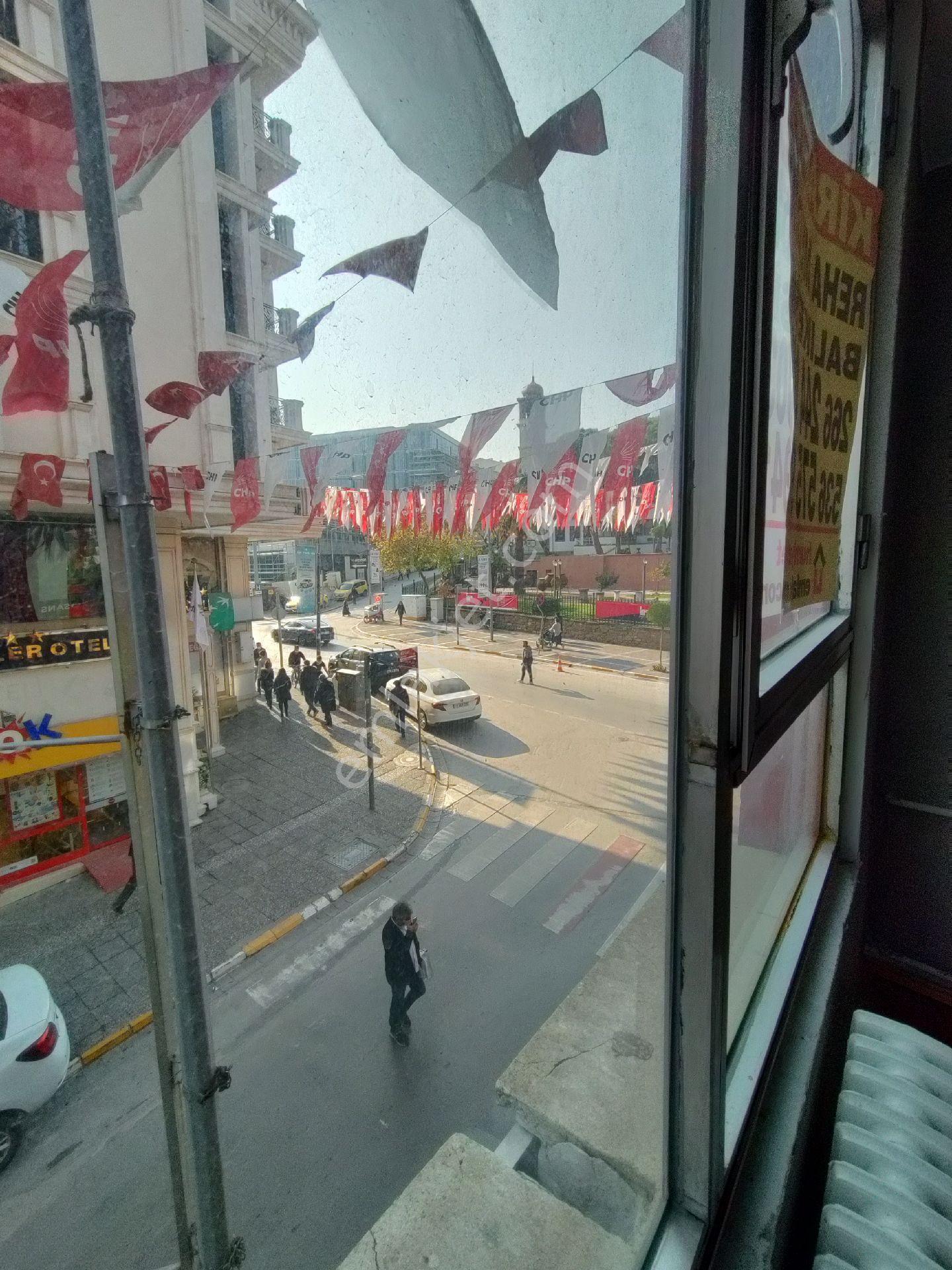 Balıkesir Merkez Kızılay Caddesi Cepheli Tabela Değeri Yüksek Kiralık Ofis - Görsel 13