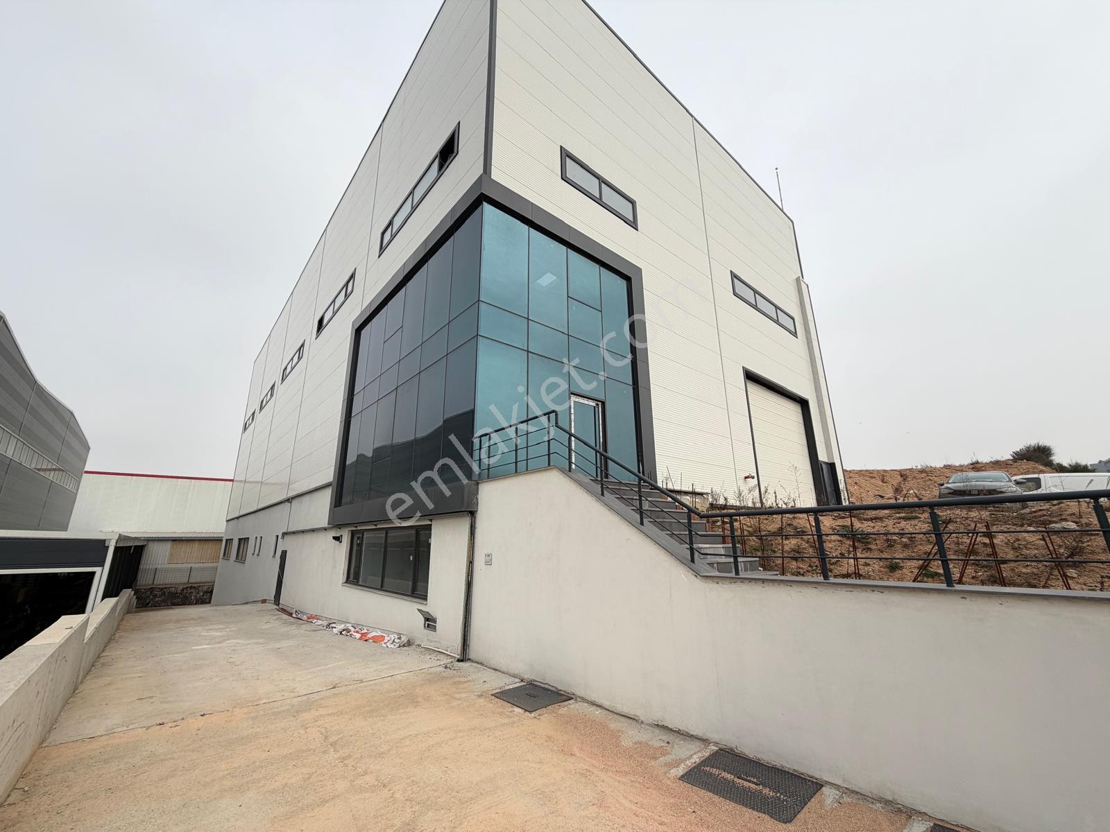 Tuzla Osb Ye Komşu Kiralık Sıfır Fabrika