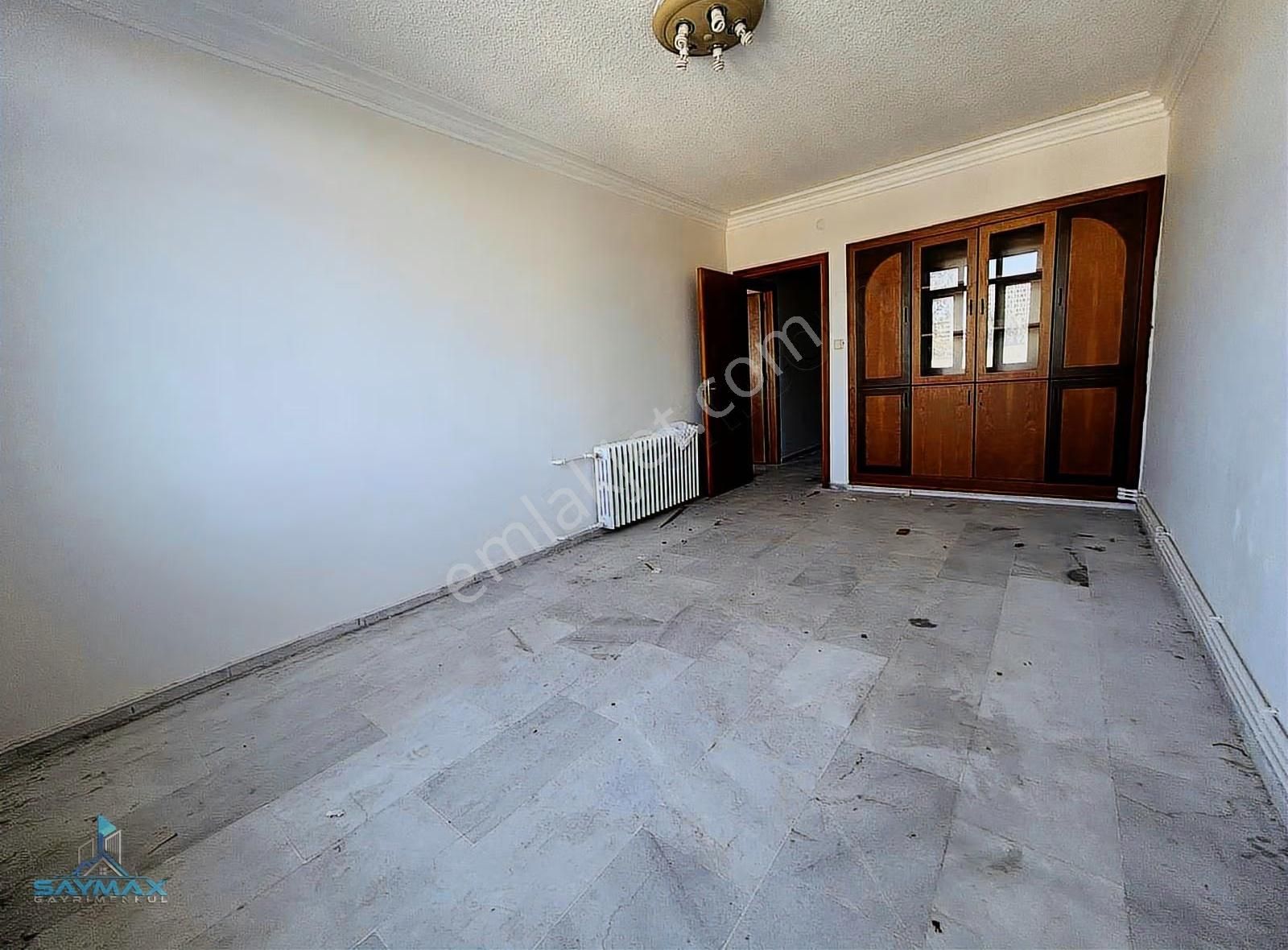 Cemalpaşa Mah.sular Caddesi Üzeri 3+1+d.gazlı Satılık Daire..... - Görsel 2