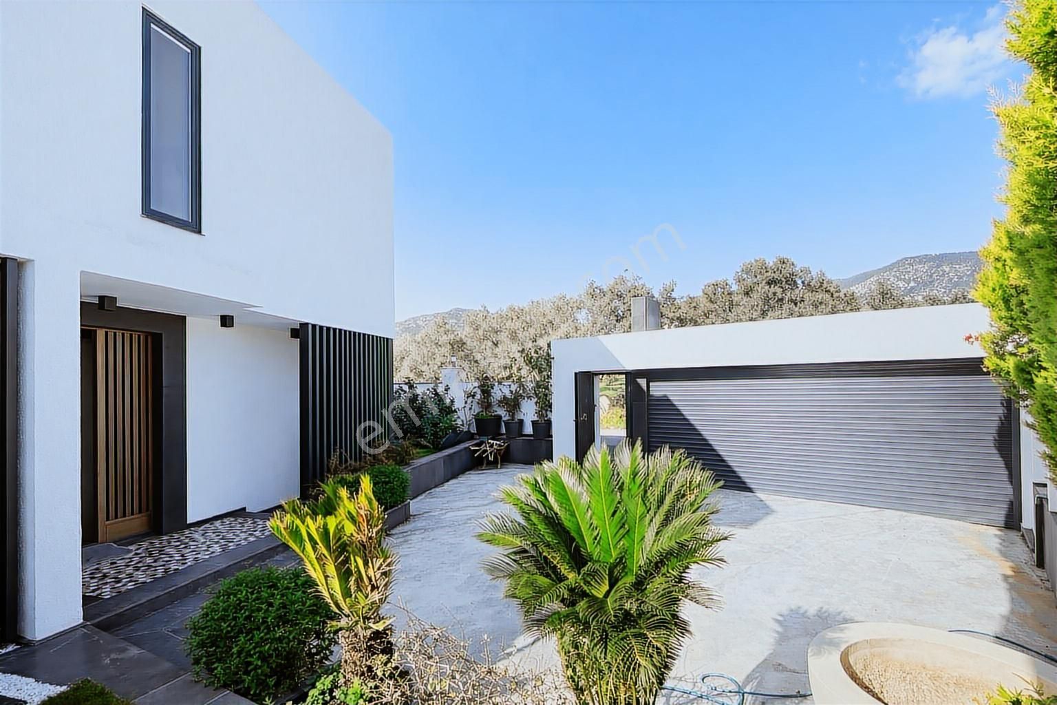 Bodrum Bitezde Satılık Merkezde Tam Müstakil 6+1 Villa - Görsel 30