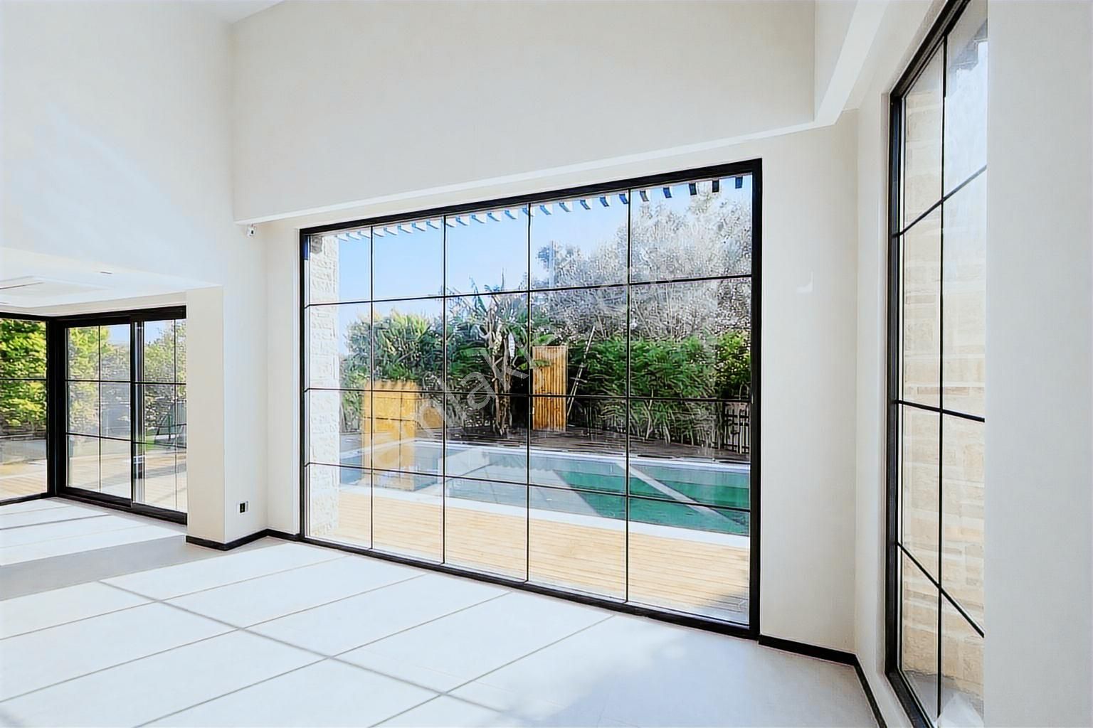 Bodrum Bitezde Satılık Merkezde Tam Müstakil 6+1 Villa - Görsel 18