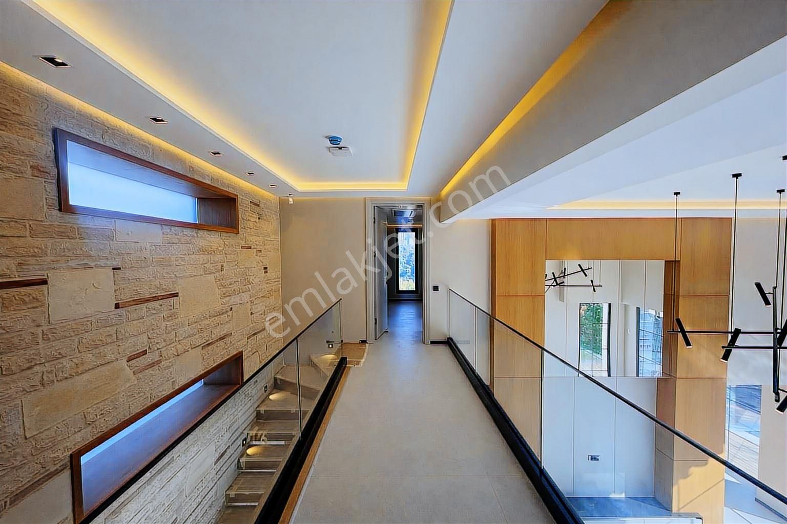 Bodrum Bitezde Satılık Merkezde Tam Müstakil 6+1 Villa - Görsel 7