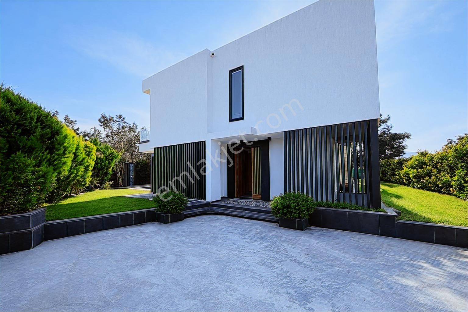 Bodrum Bitezde Satılık Merkezde Tam Müstakil 6+1 Villa - Görsel 27