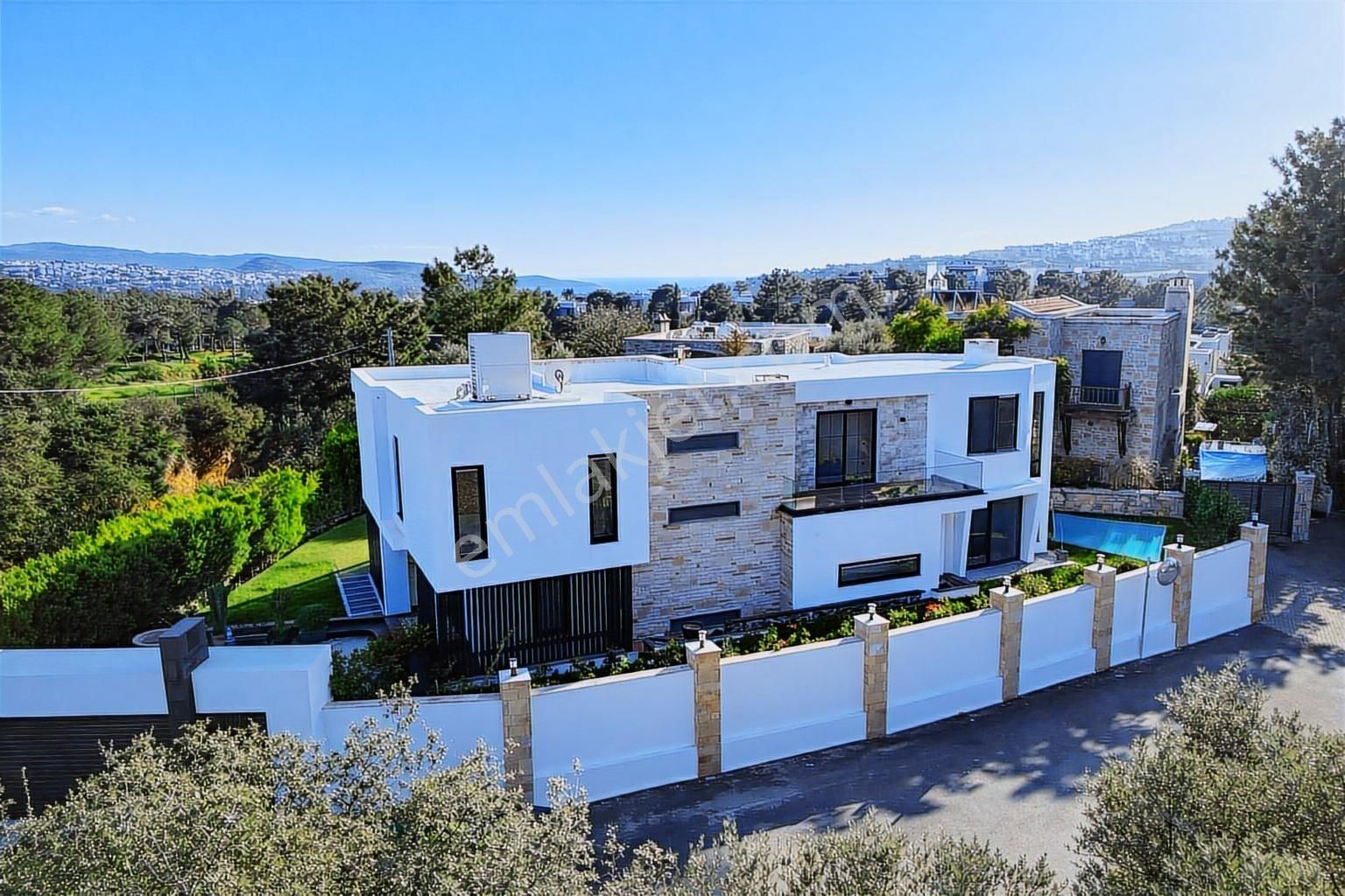 Bodrum Bitezde Satılık Merkezde Tam Müstakil 6+1 Villa - Görsel 20