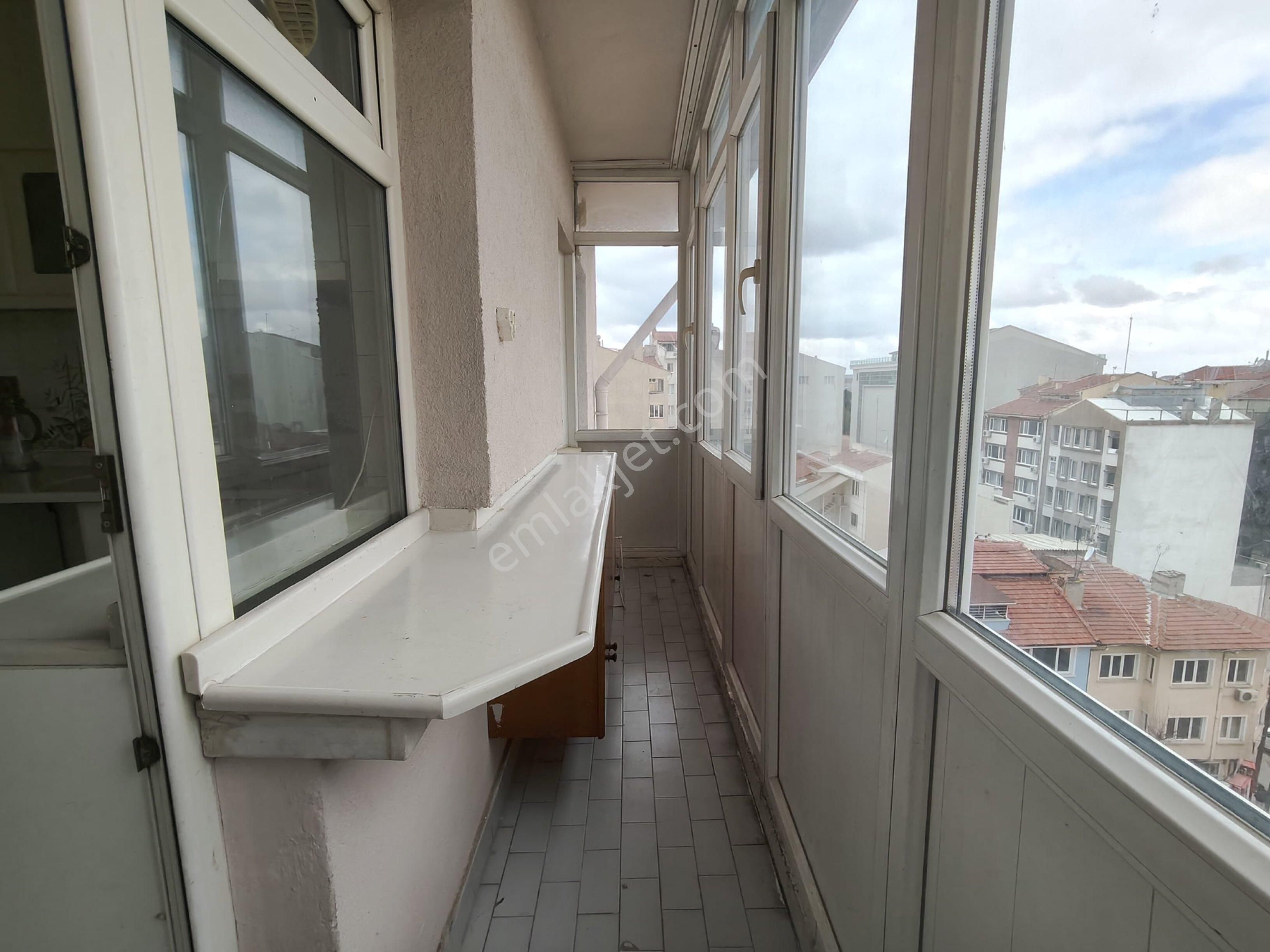 Arifiye Mh. 3+1 Kiralık Daire - Görsel 5