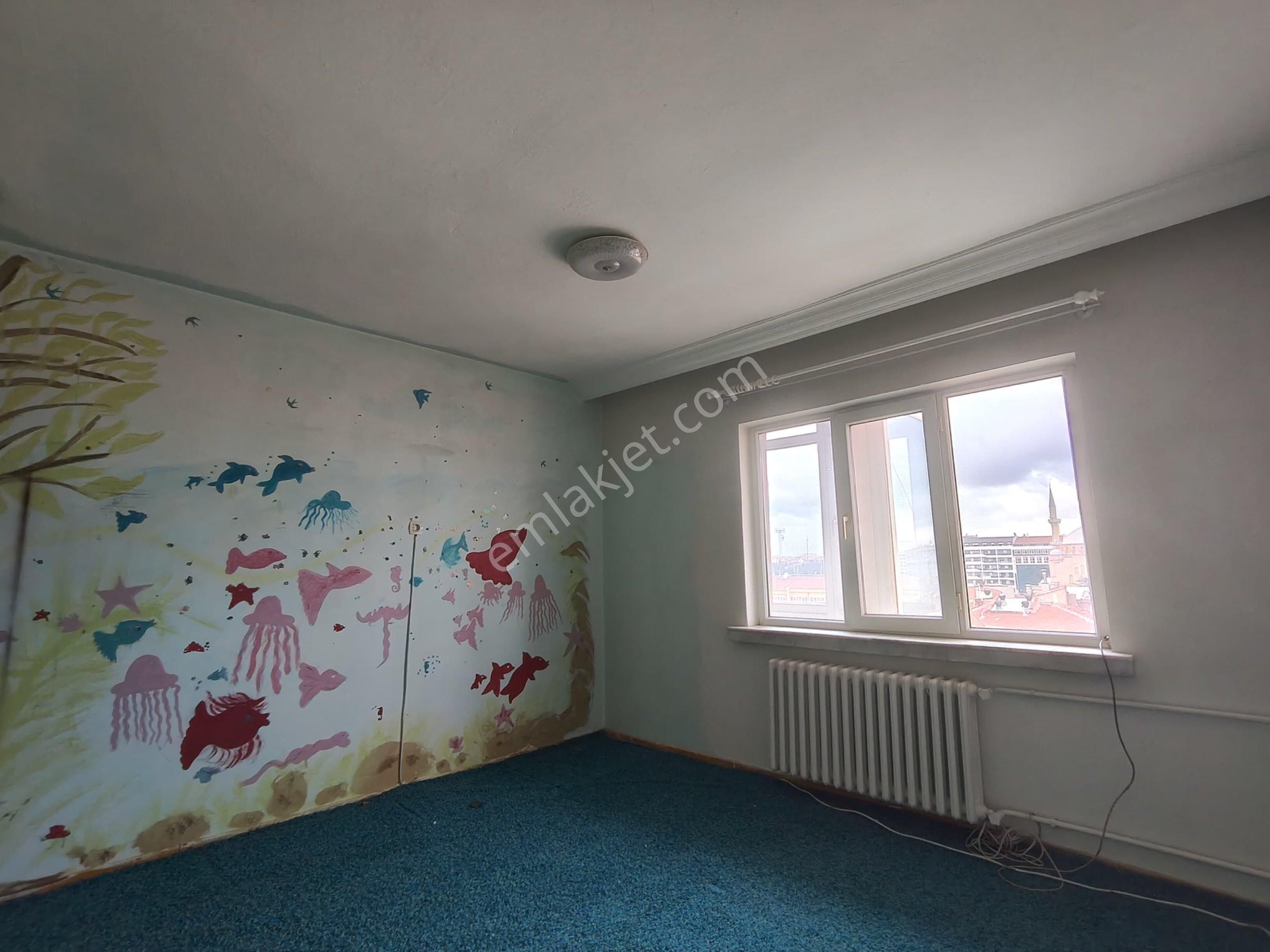 Arifiye Mh. 3+1 Kiralık Daire - Görsel 16