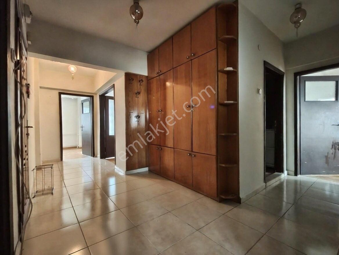 Arifiye Mh. 3+1 Kiralık Daire - Görsel 11