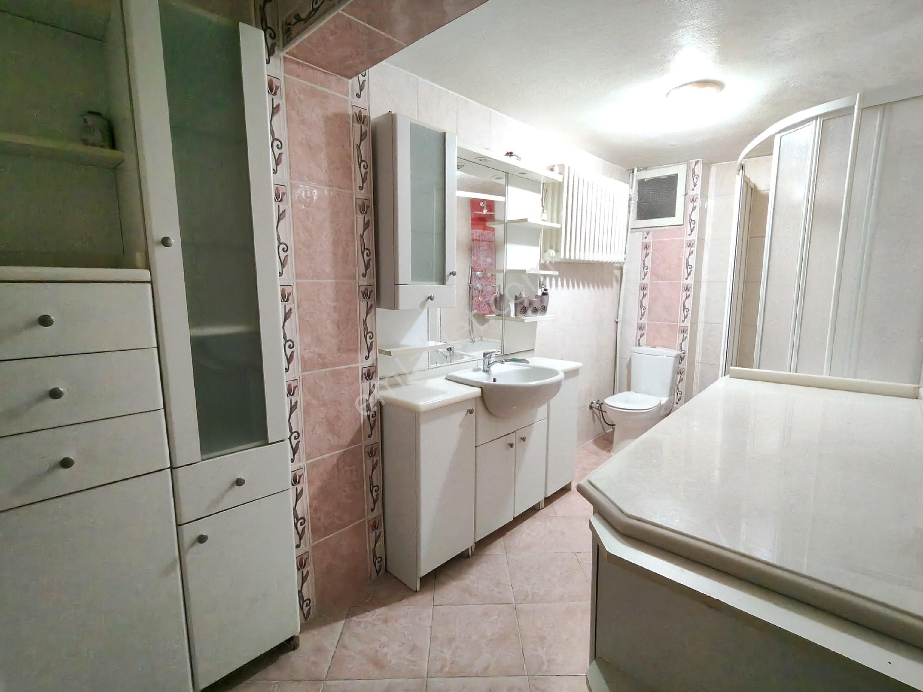 Arifiye Mh. 3+1 Kiralık Daire - Görsel 4