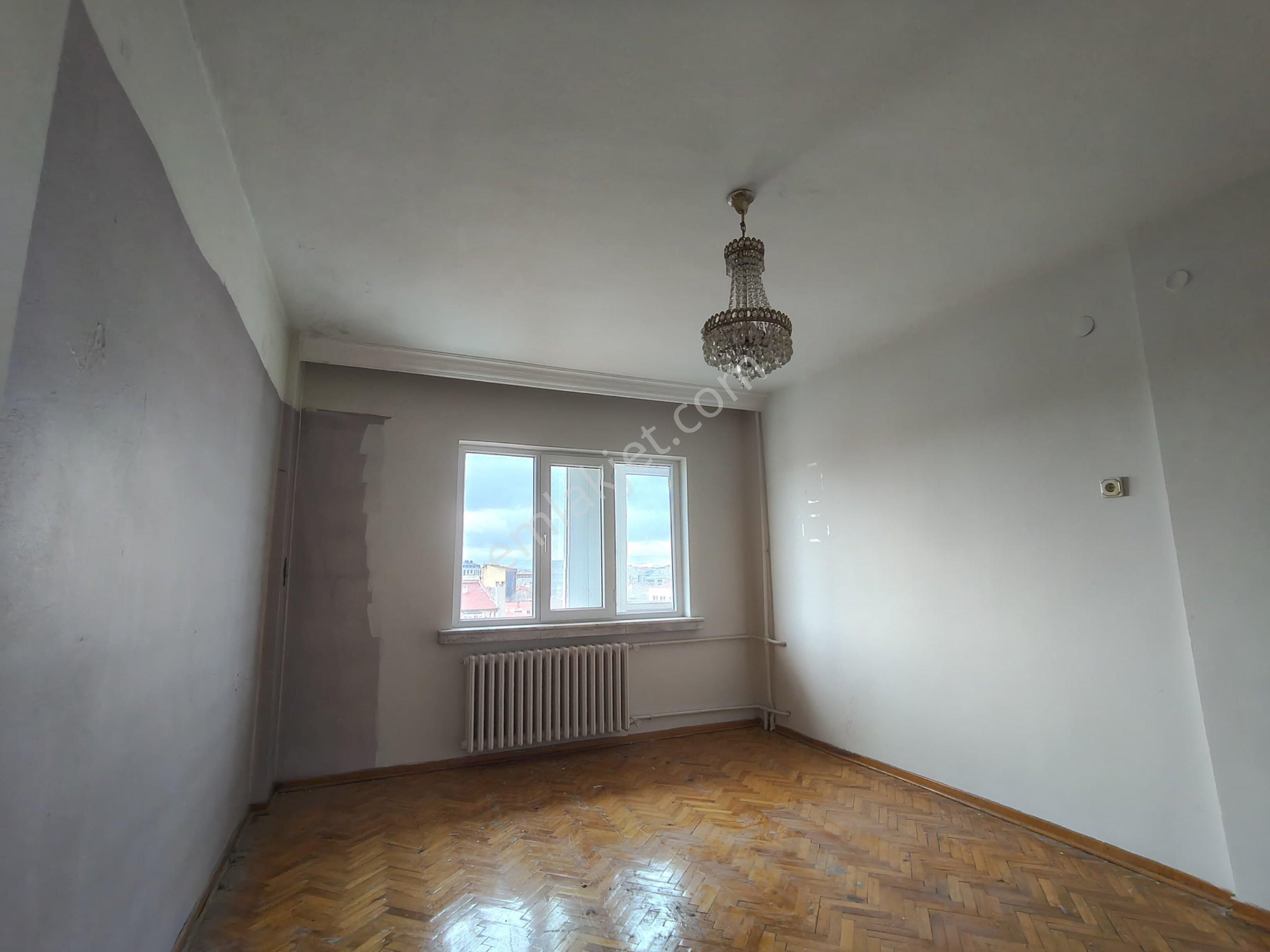 Arifiye Mh. 3+1 Kiralık Daire - Görsel 14