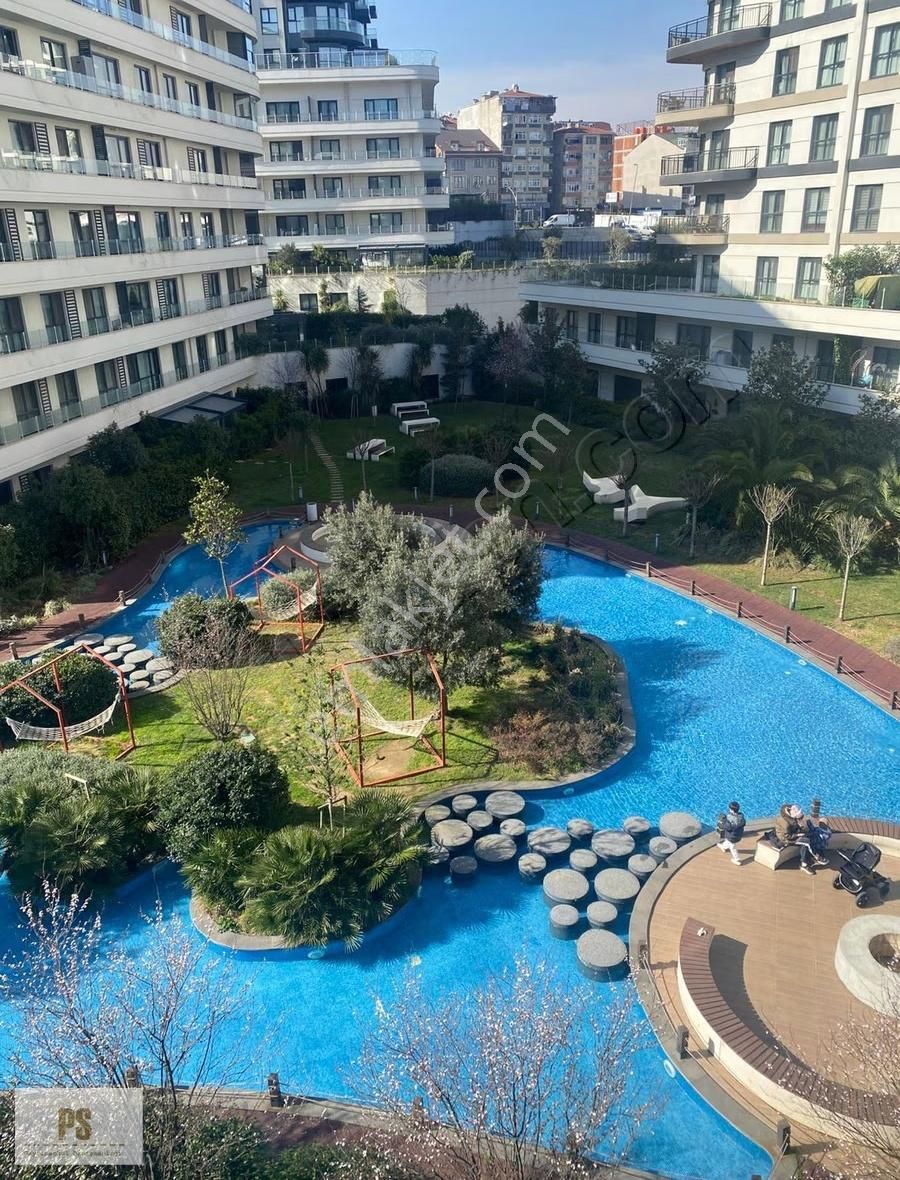 Nef Bahçelievler Projesinde Balkonlu Büyük Tip 3,5+1 Daire