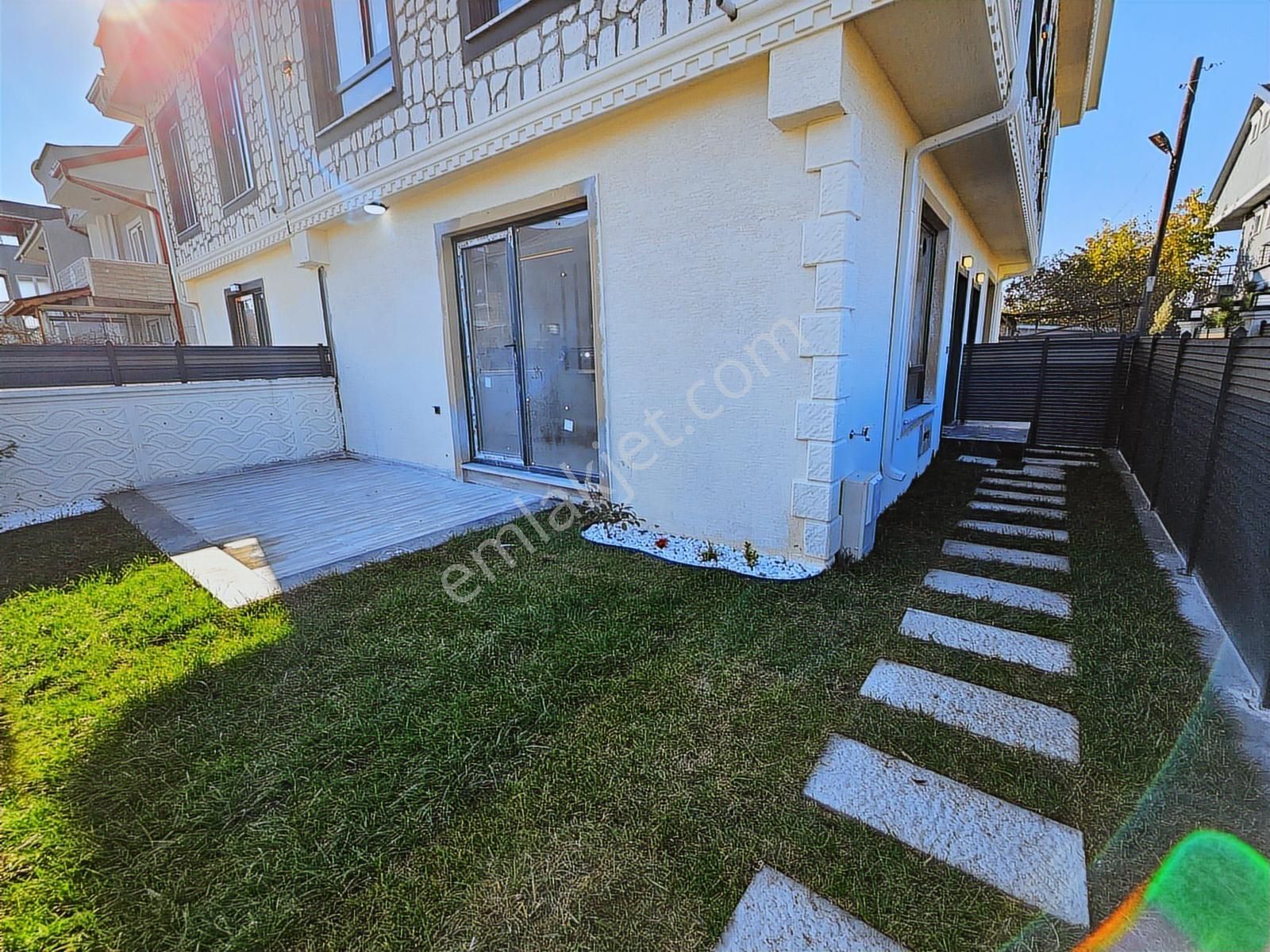 Deniz'den 3+1 Ebeveyn Banyolu, Denize Yakın Lüks Villa - Görsel 15