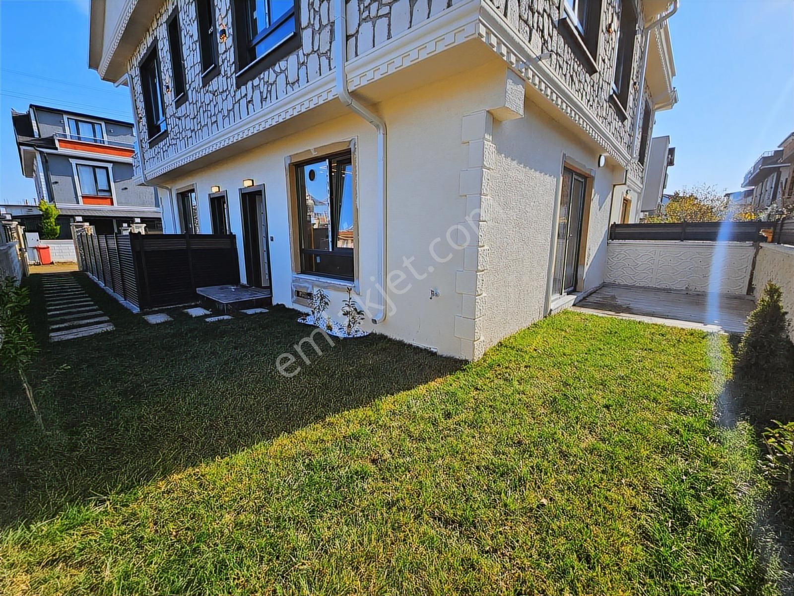 Deniz'den 3+1 Ebeveyn Banyolu, Denize Yakın Lüks Villa - Görsel 21