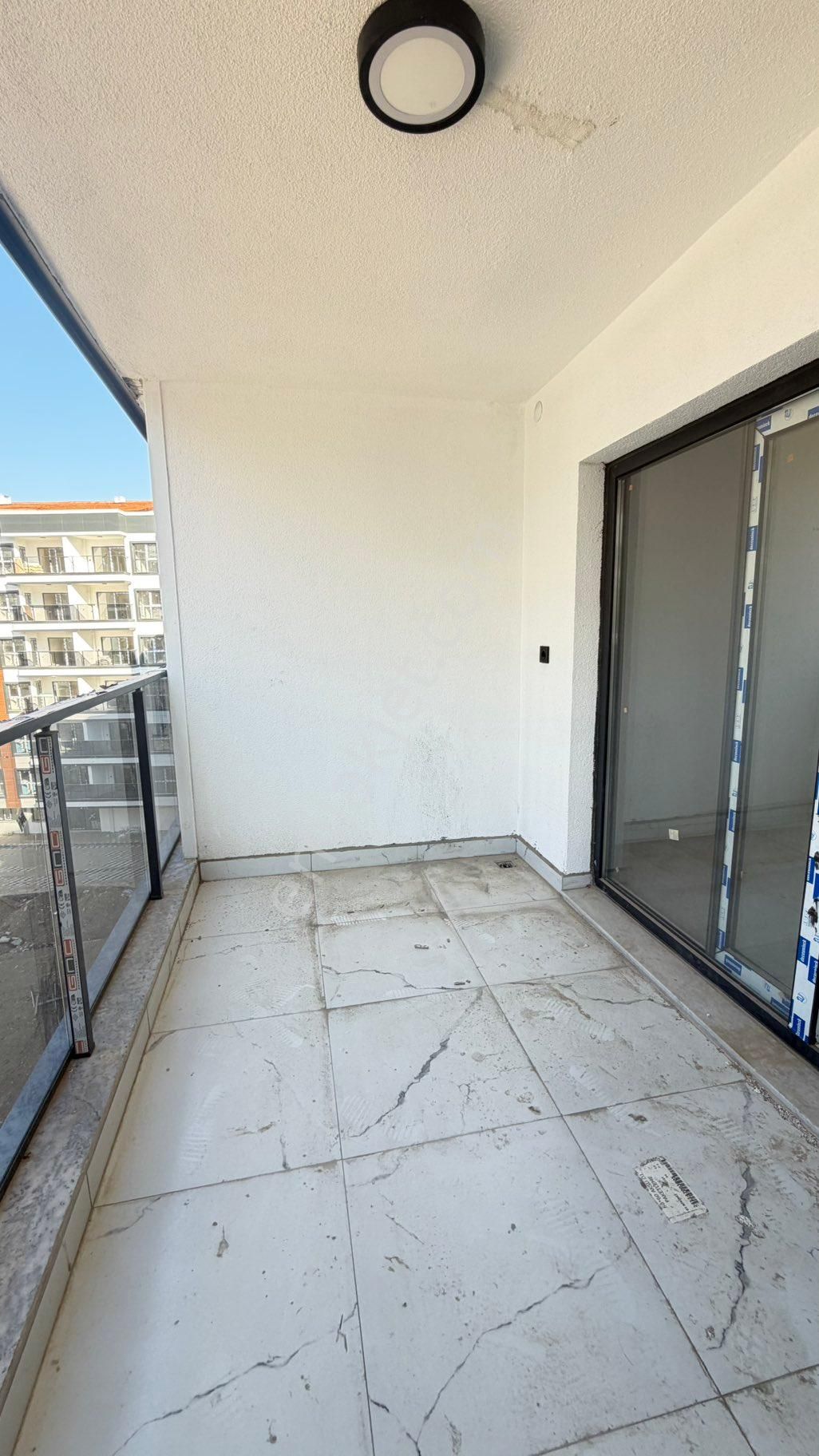 Turgutlu Ergenekom Da Havuzlu Sitede Yerden Isıtmalı2+1 Lüks Daire - Görsel 3