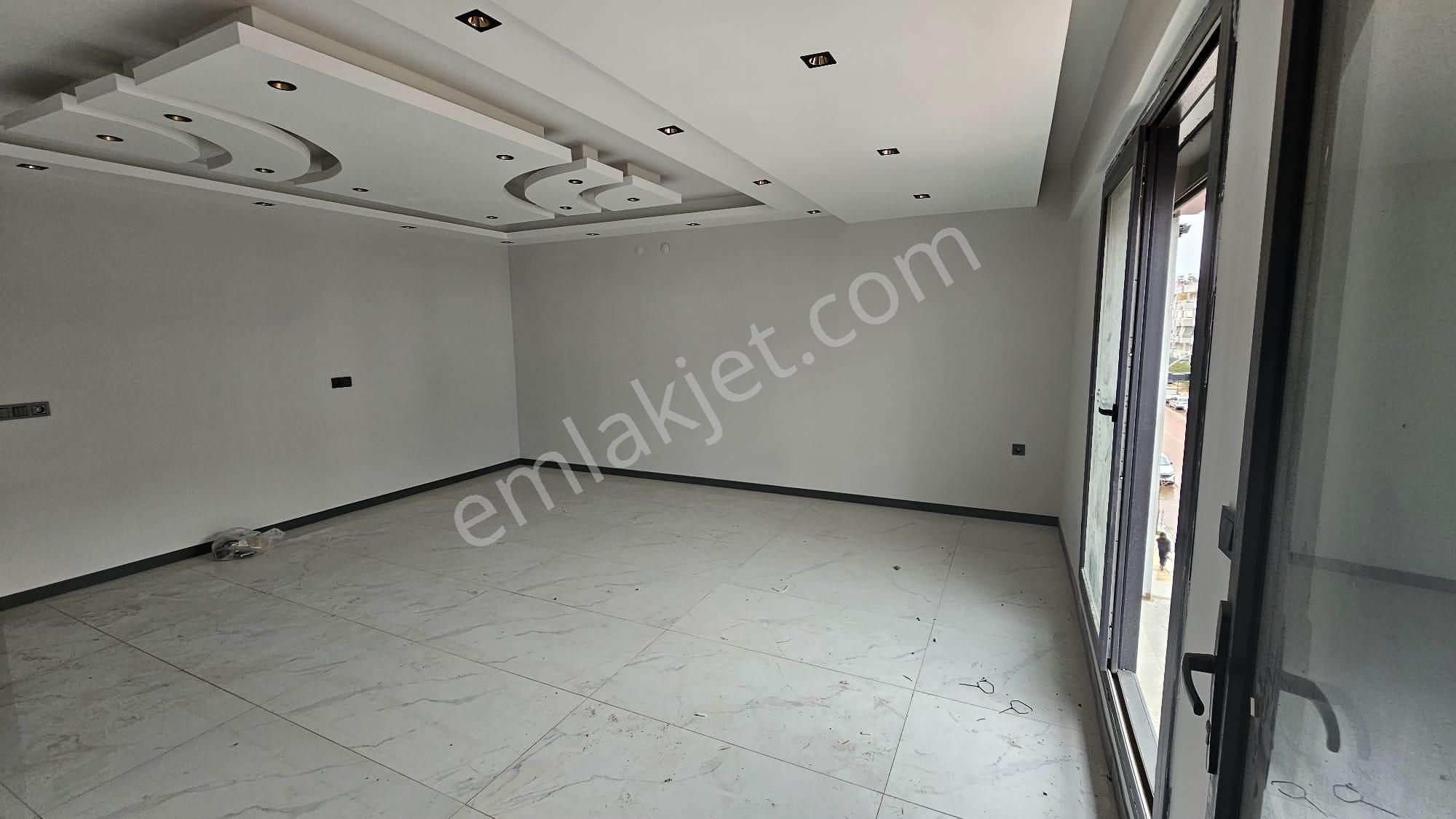 Yörük Mah. Çınarlı Cad.eski Mor Kafe Yanı Satılık 3+1 Lüks Daire - Görsel 18