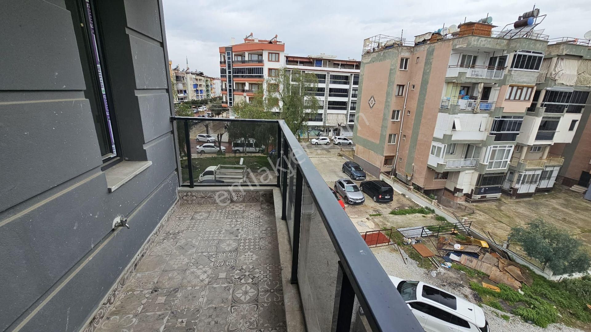 Yörük Mah. Çınarlı Cad.eski Mor Kafe Yanı Satılık 3+1 Lüks Daire - Görsel 25