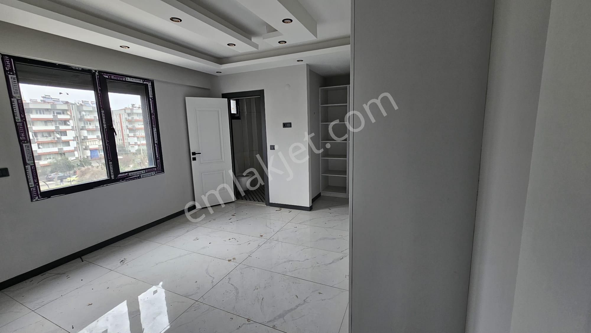Yörük Mah. Çınarlı Cad.eski Mor Kafe Yanı Satılık 3+1 Lüks Daire - Görsel 12