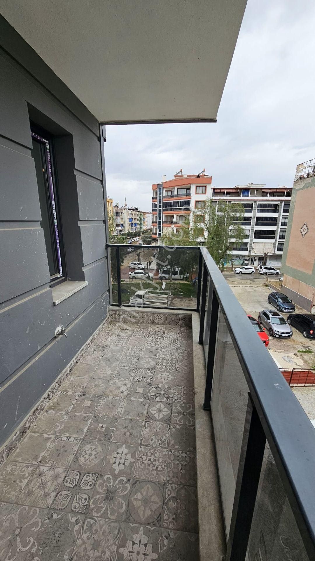 Yörük Mah. Çınarlı Cad.eski Mor Kafe Yanı Satılık 3+1 Lüks Daire - Görsel 26