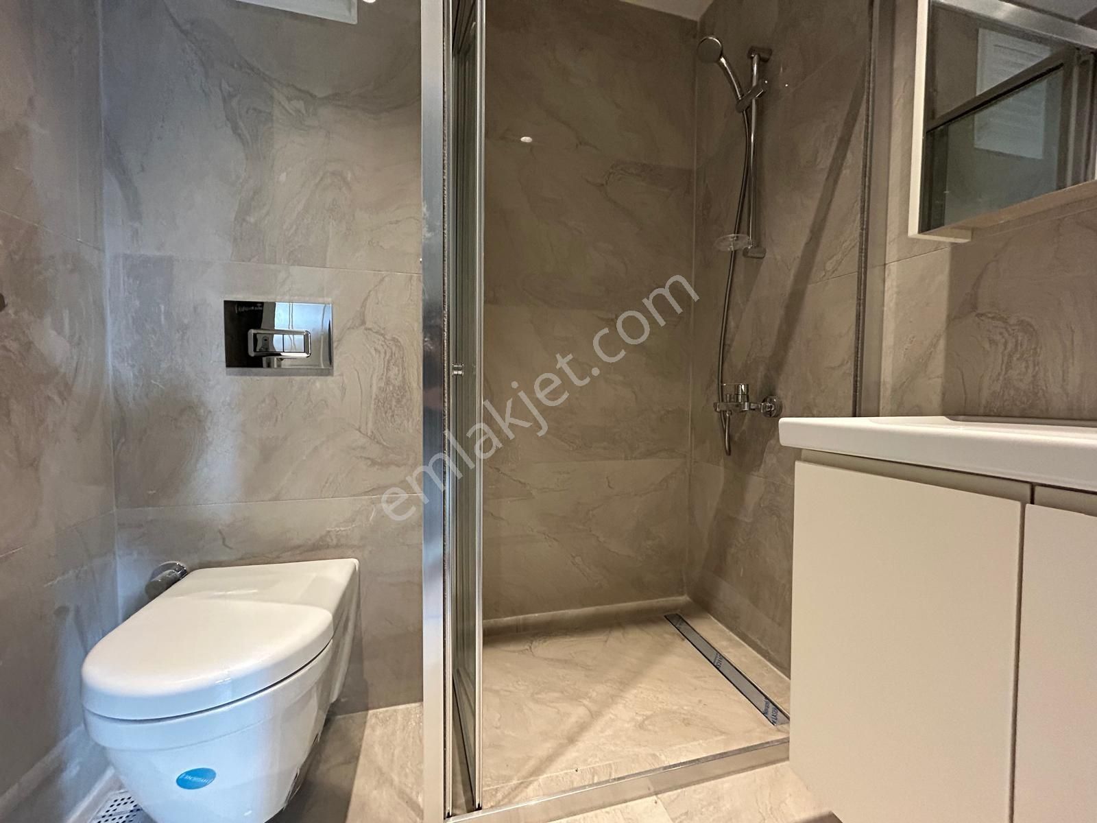 Suadiye Feride Geçidine Çok Yakın Sıfır 3+1 Balkonlu Ebeveynli - Görsel 20