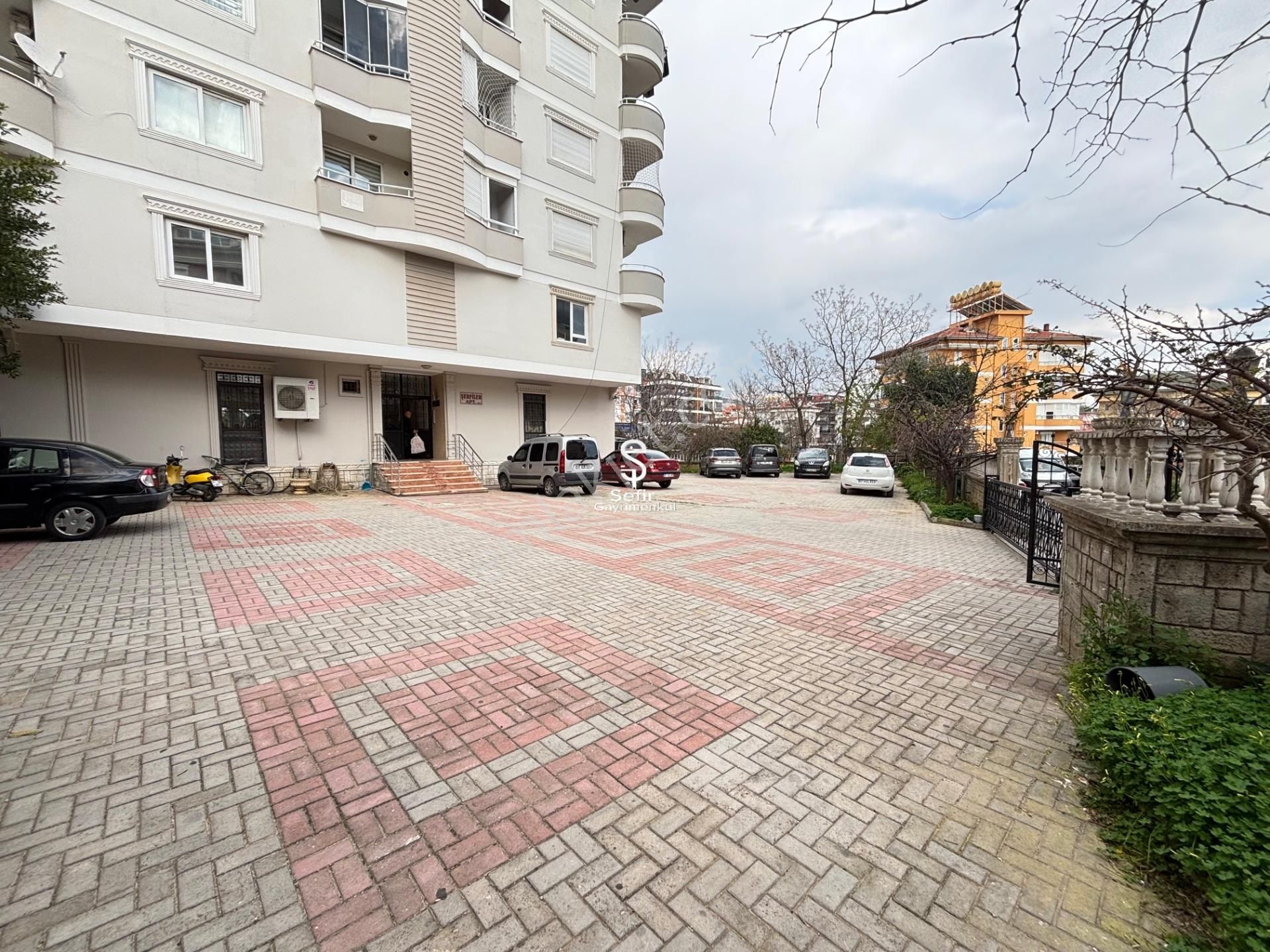 Alanya Hacet'te 1+1 Ayrı Mutfak Geniş Kiralık Daire - Görsel 18