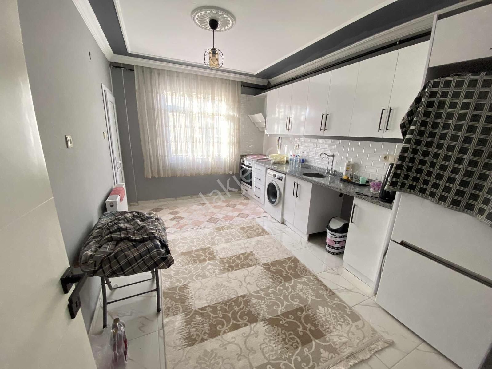 Yeşil Tepede Satılık 2 Katlı Müstakil Ev - Görsel 6