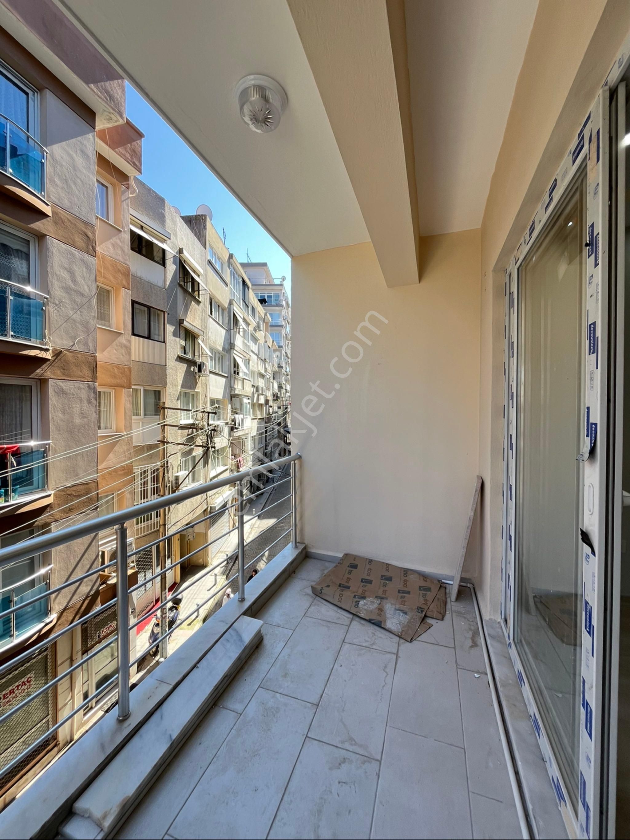 Üçyol Metro Yakını Full Tadilatlı 3+1 Satılık Daire - Görsel 28