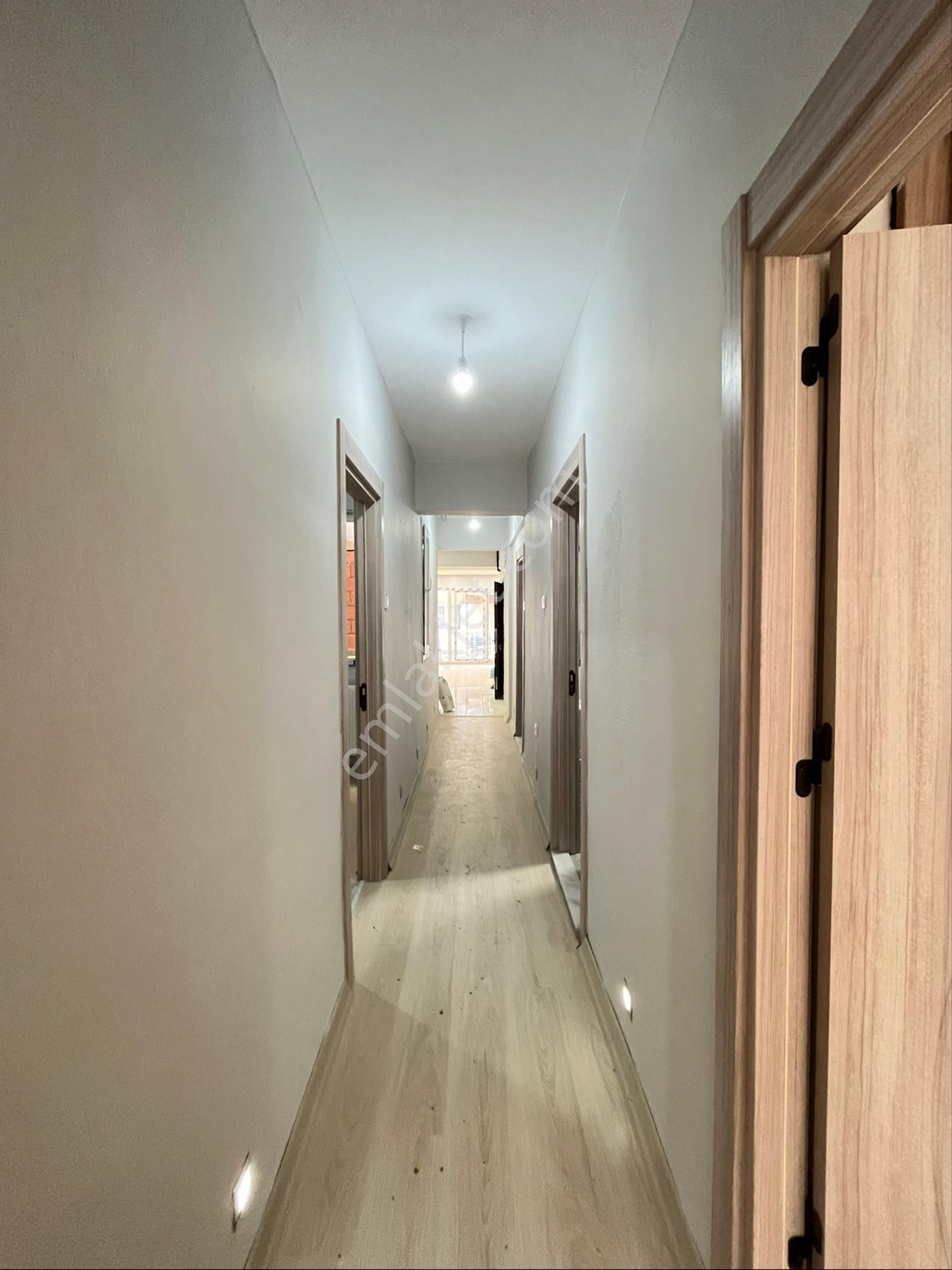 Üçyol Metro Yakını Full Tadilatlı 3+1 Satılık Daire - Görsel 9