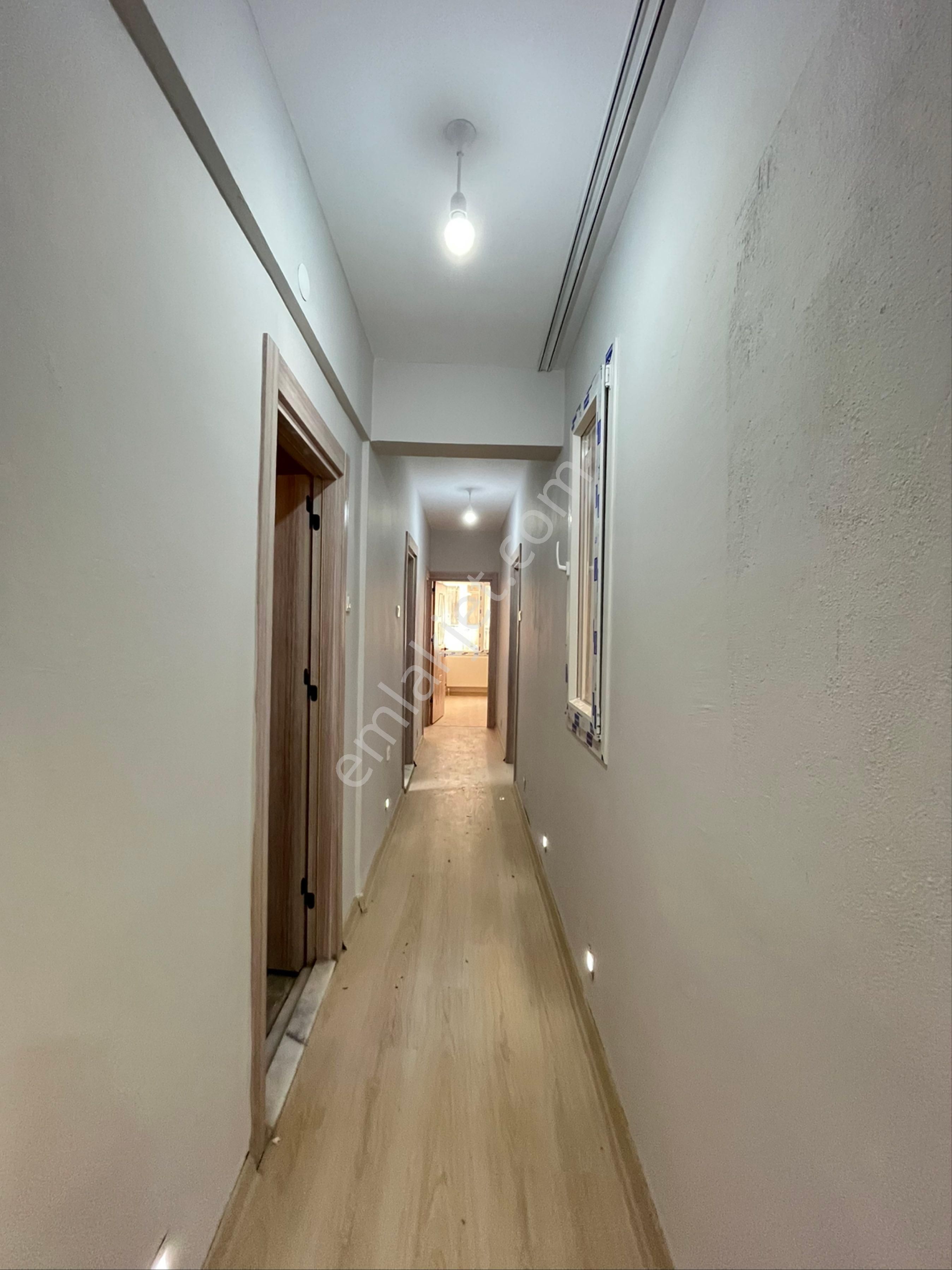 Üçyol Metro Yakını Full Tadilatlı 3+1 Satılık Daire - Görsel 10