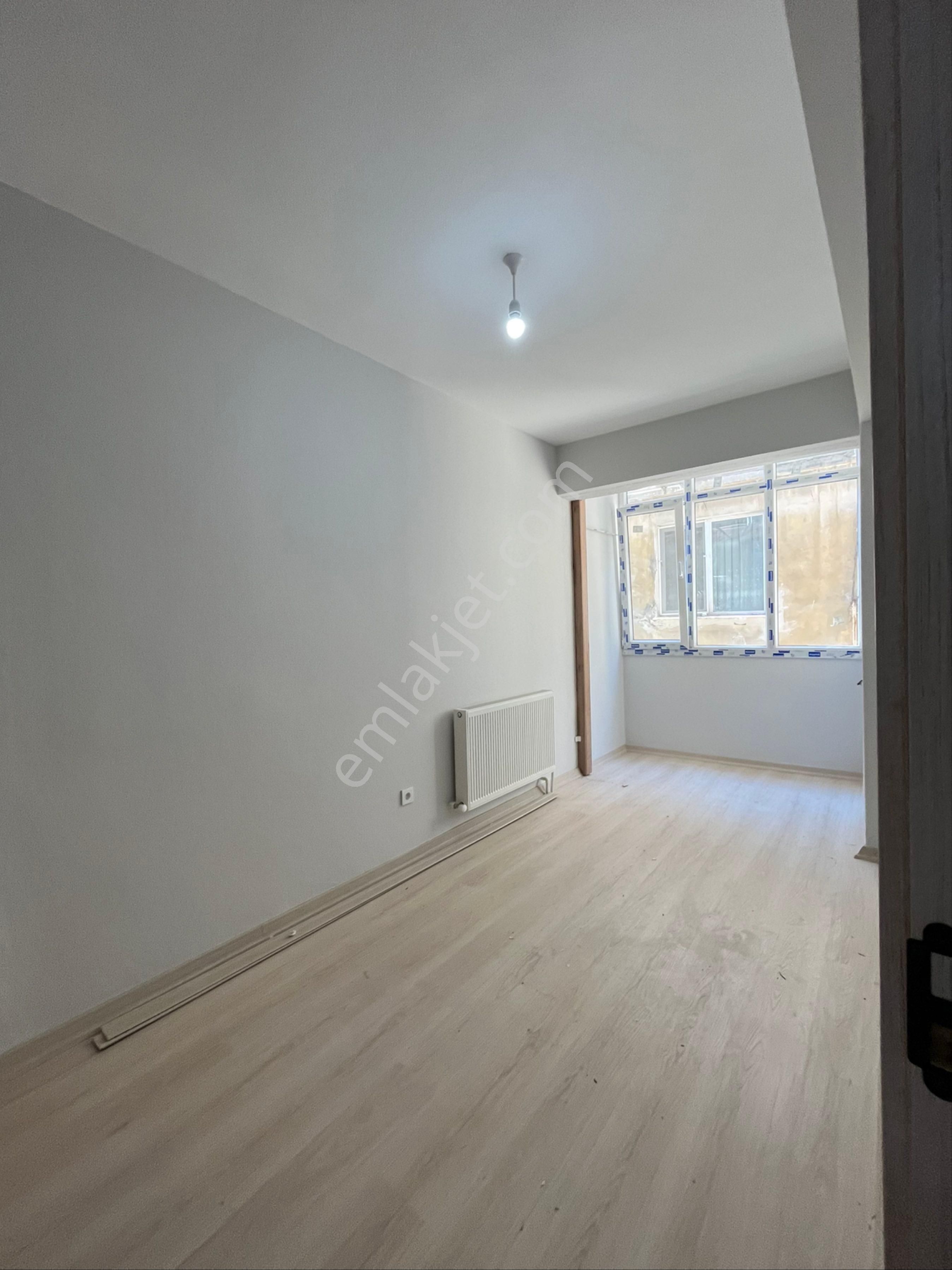 Üçyol Metro Yakını Full Tadilatlı 3+1 Satılık Daire - Görsel 22