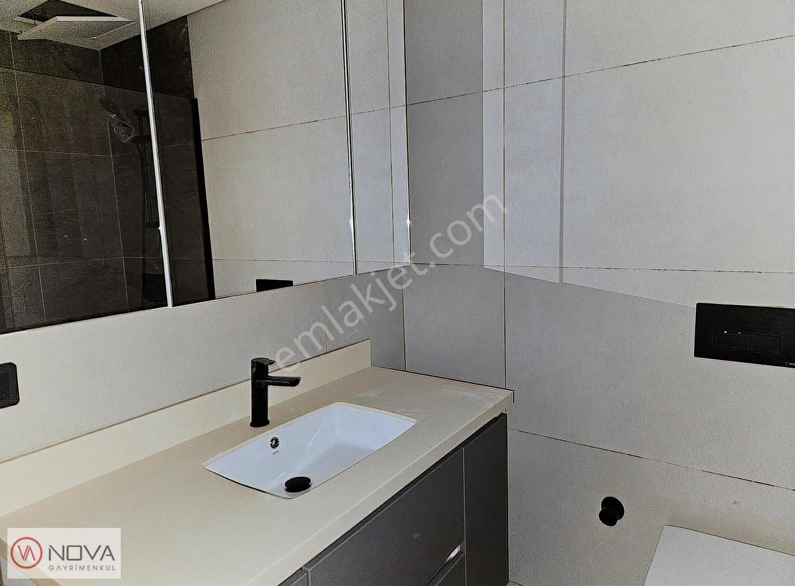 Nova'dan Fikirtepe Emlak Konut 14.etap Kiralık 3+1 Park Cepheli - Görsel 2