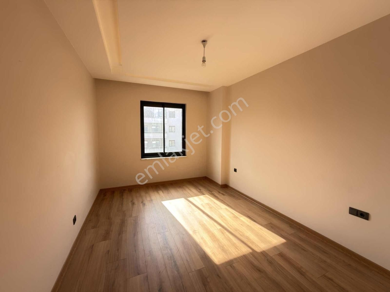 Oba Çarşamba Merkezde Kiralık Ayrı Mutfak 2.kat Daire - Görsel 2