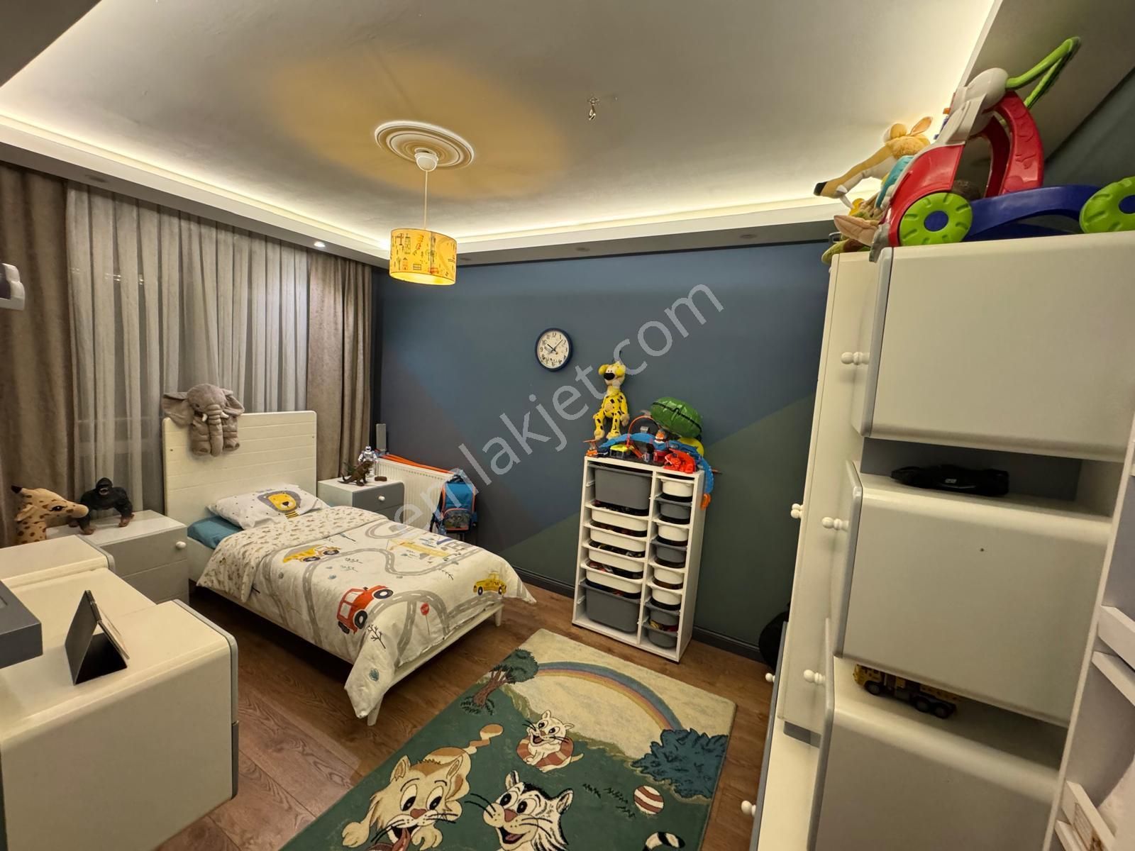 Cadde Üzerinde Özel Mimari3+1geniş M2'li Fullyaplı 7 Yllık Daire - Görsel 22